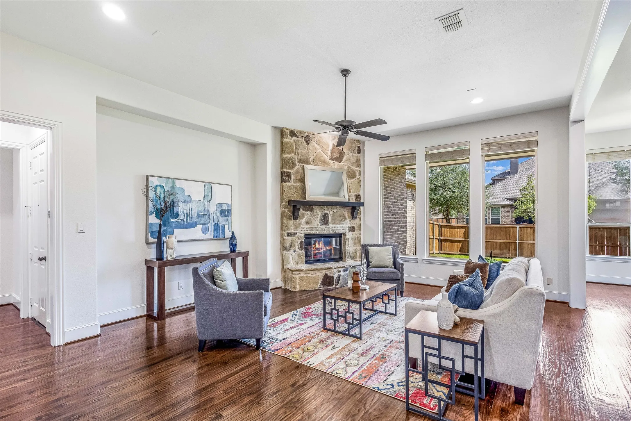 Single Family Residence For Rent in Collin County , 901 Clear Water Drive N, Allen, Texas 75013, 5 Bedroom, 4 Bathroom, 3 Garage spaces, 3,932 Sqft, built in 2014, mls#21404337, Real Estate Agent in Allen, Homes For Rent in Collin county, Homes For Rent in Allen, Realtor in Allen Texas, Real Estate Brokerage Independent Realty Texas, Luminita Cordes Realtor
