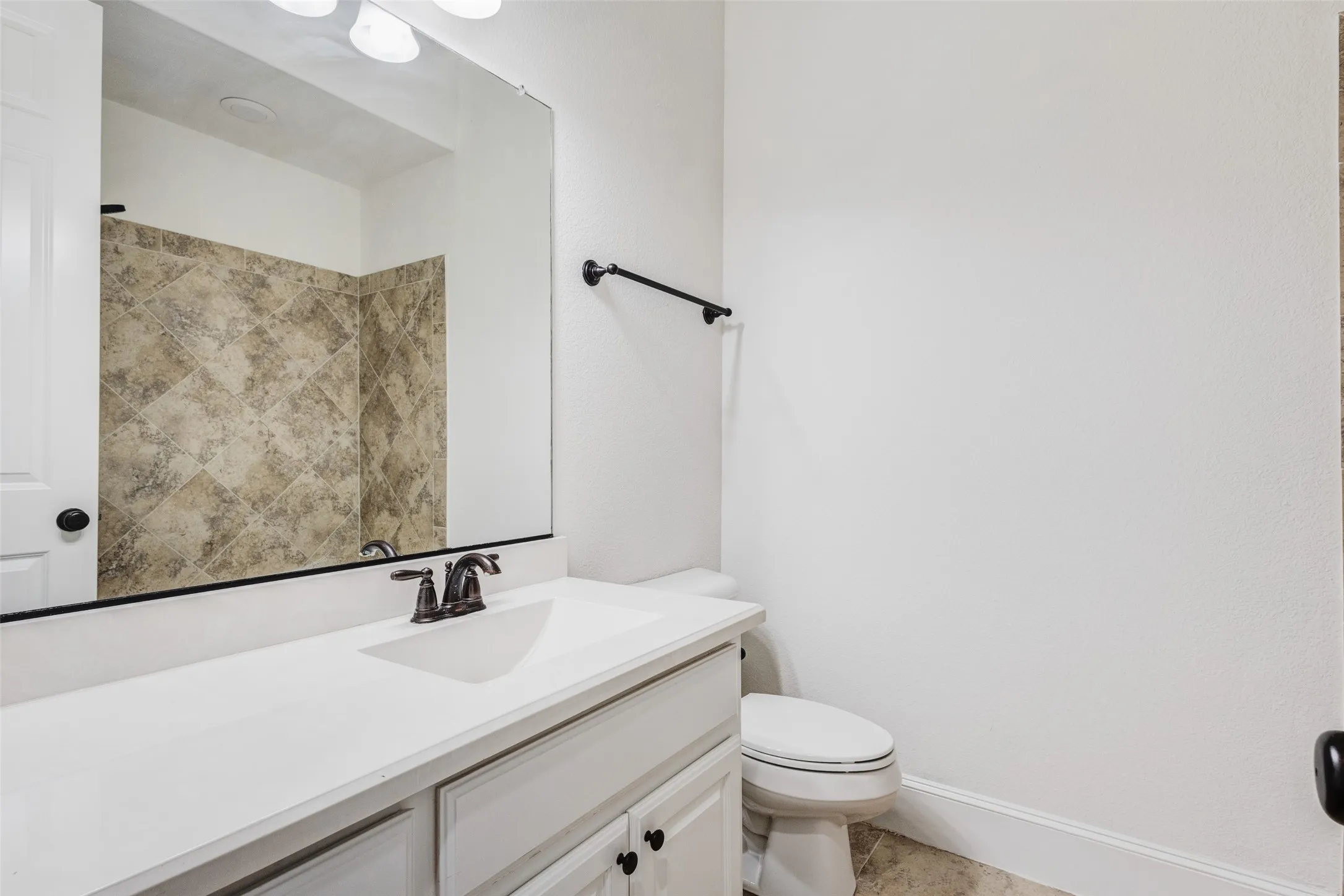 Single Family Residence For Rent in Collin County , 901 Clear Water Drive N, Allen, Texas 75013, 5 Bedroom, 4 Bathroom, 3 Garage spaces, 3,932 Sqft, built in 2014, mls#21404337, Real Estate Agent in Allen, Homes For Rent in Collin county, Homes For Rent in Allen, Realtor in Allen Texas, Real Estate Brokerage Independent Realty Texas, Luminita Cordes Realtor