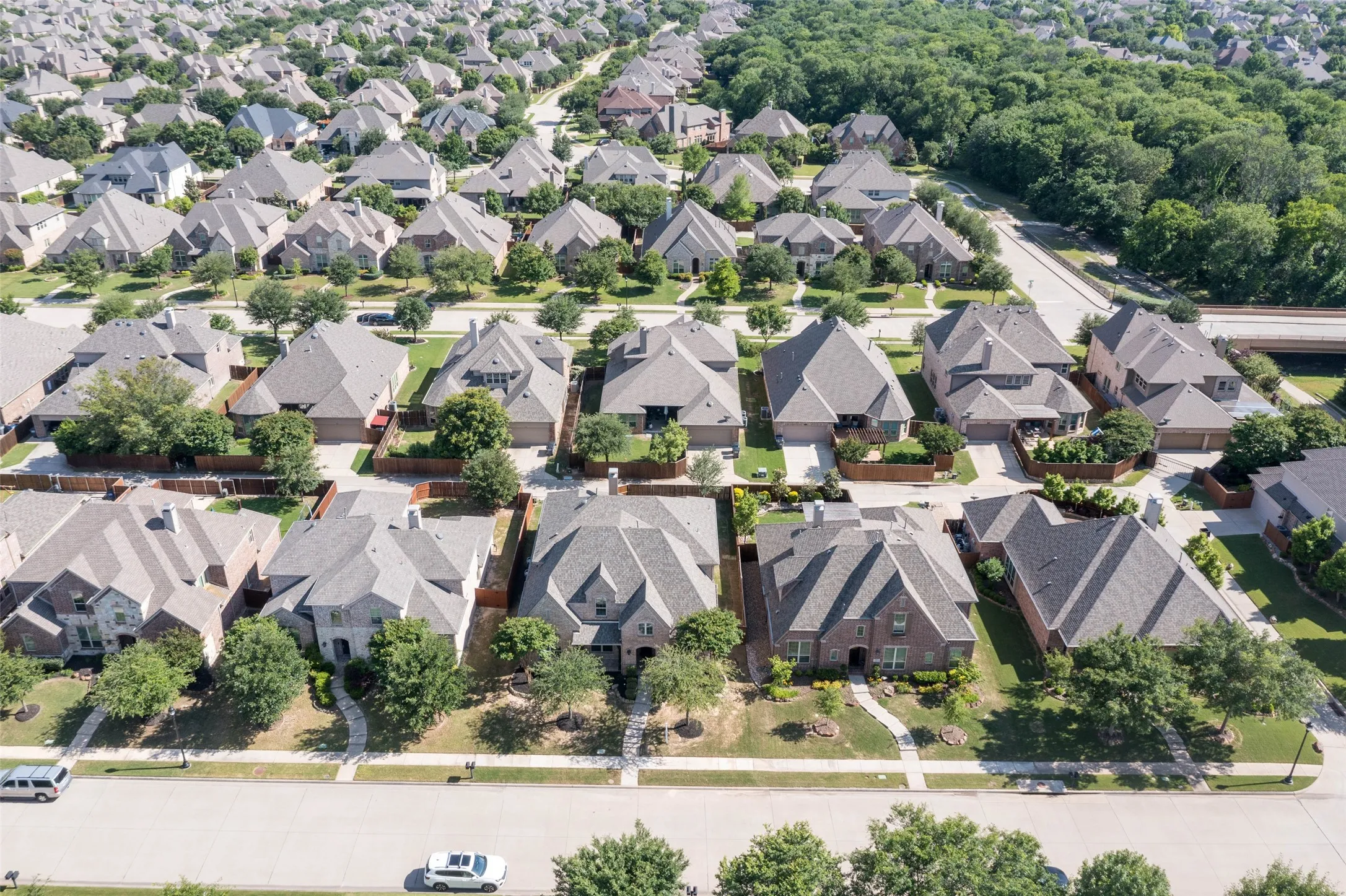 Single Family Residence For Rent in Collin County , 901 Clear Water Drive N, Allen, Texas 75013, 5 Bedroom, 4 Bathroom, 3 Garage spaces, 3,932 Sqft, built in 2014, mls#21404337, Real Estate Agent in Allen, Homes For Rent in Collin county, Homes For Rent in Allen, Realtor in Allen Texas, Real Estate Brokerage Independent Realty Texas, Luminita Cordes Realtor
