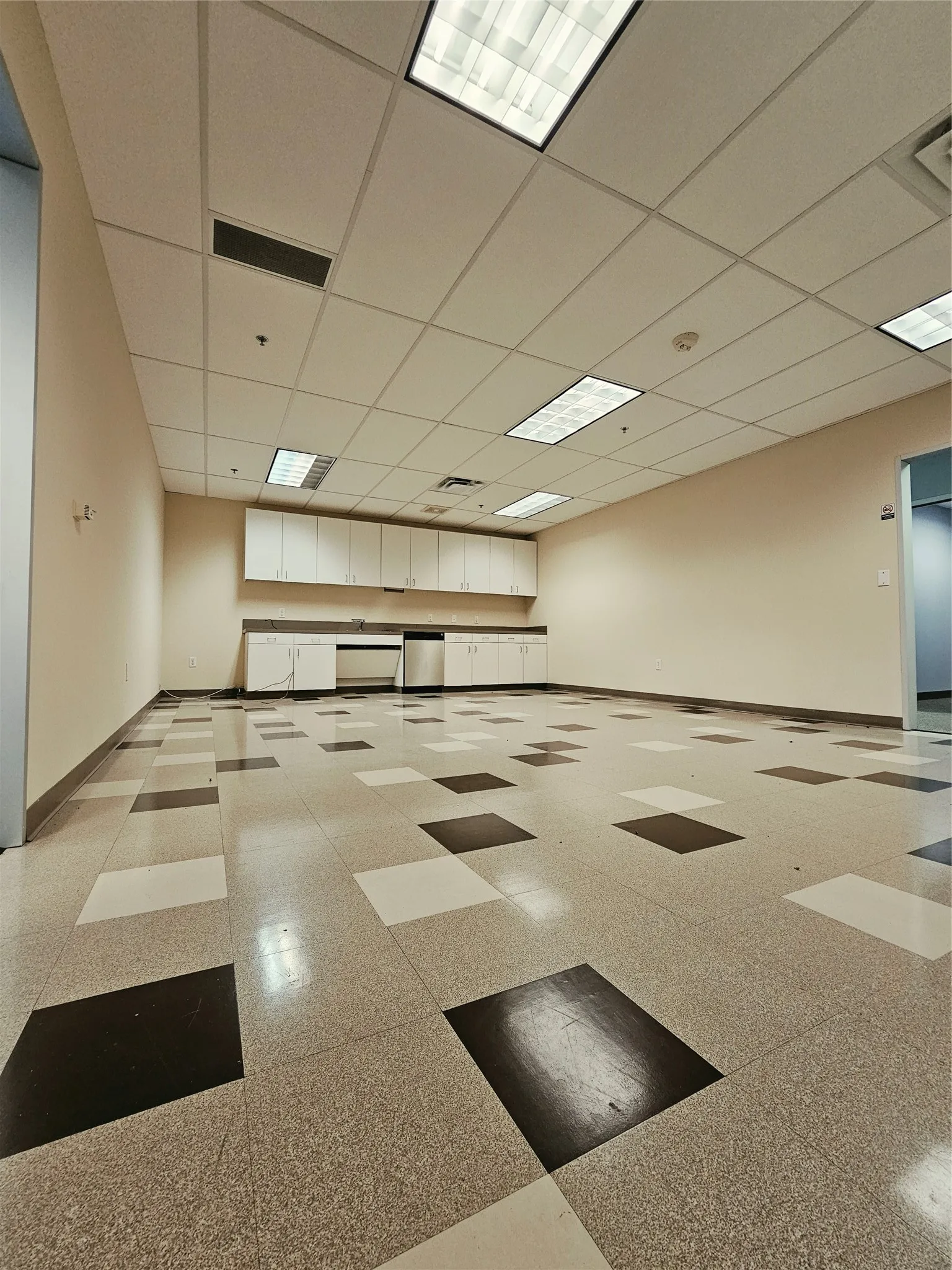 Office For Rent in Dallas County , 1675 Republic Parkway 201B, Mesquite, Texas 75150, 0, 0, Garage spaces, 0 Sqft, built in 2005, mls#21407141, Real Estate Agent in Mesquite, Homes For Rent in Dallas county, Homes For Rent in Mesquite, Realtor in Mesquite Texas, Real Estate Brokerage Independent Realty Texas, Luminita Cordes Realtor