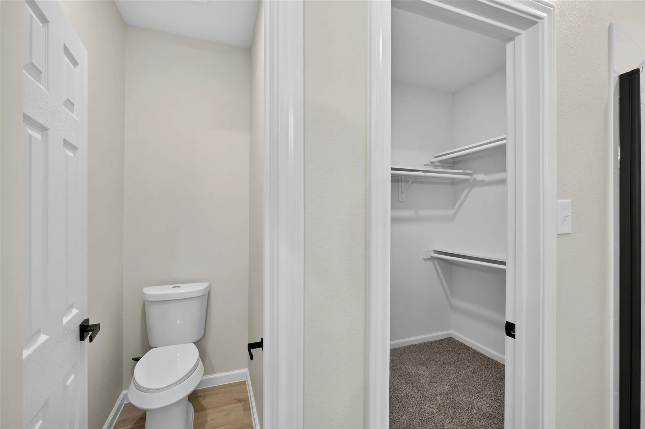 Single Family Residence For Sale in Dallas County , 2221 Bridle Path Drive, Lancaster, Texas 75146, 4 Bedroom, 2 Bathroom, 2 Garage spaces, 1,980 Sqft, built in 2001, mls#21408982, Real Estate Agent in Lancaster, Homes For Sale in Dallas county, Homes For Sale in Lancaster, Realtor in Lancaster Texas, Real Estate Brokerage Independent Realty Texas, Luminita Cordes Realtor