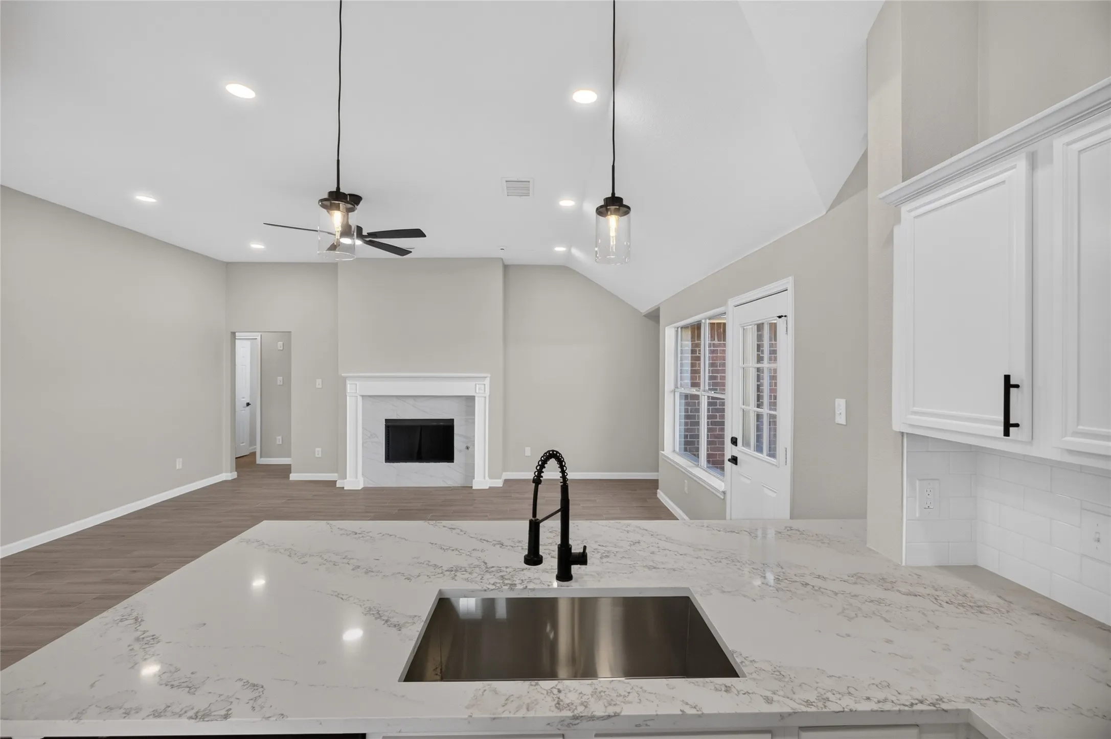 Single Family Residence For Sale in Dallas County , 2221 Bridle Path Drive, Lancaster, Texas 75146, 4 Bedroom, 2 Bathroom, 2 Garage spaces, 1,980 Sqft, built in 2001, mls#21408982, Real Estate Agent in Lancaster, Homes For Sale in Dallas county, Homes For Sale in Lancaster, Realtor in Lancaster Texas, Real Estate Brokerage Independent Realty Texas, Luminita Cordes Realtor