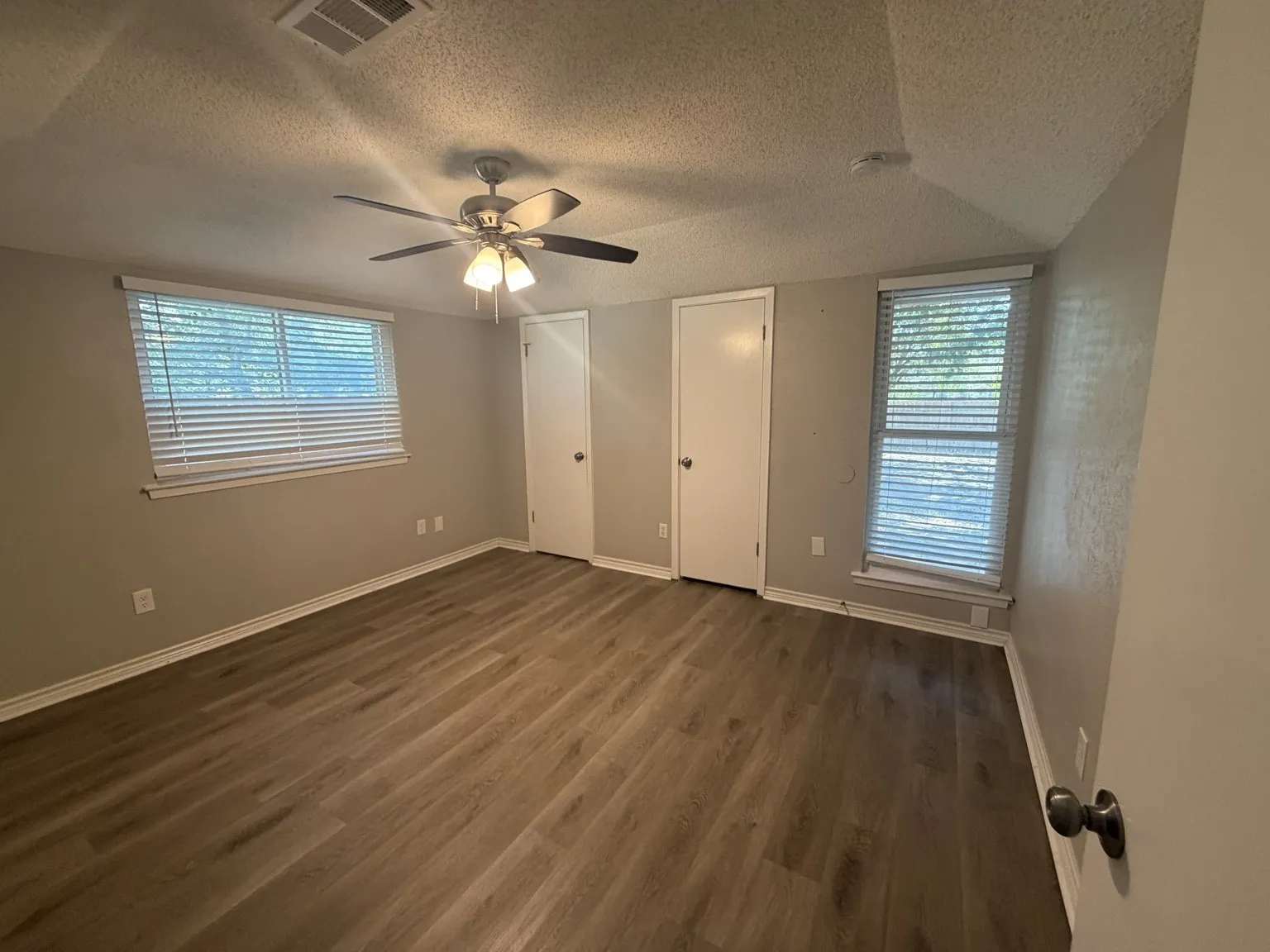 Single Family Residence For Sale in Dallas County , 1112 Princeton Drive, Richardson, Texas 75081, 4 Bedroom, 3 Bathroom, 2 Garage spaces, 1,793 Sqft, built in 1977, mls#21408980, Real Estate Agent in Richardson, Homes For Sale in Dallas county, Homes For Sale in Richardson, Realtor in Richardson Texas, Real Estate Brokerage Independent Realty Texas, Luminita Cordes Realtor