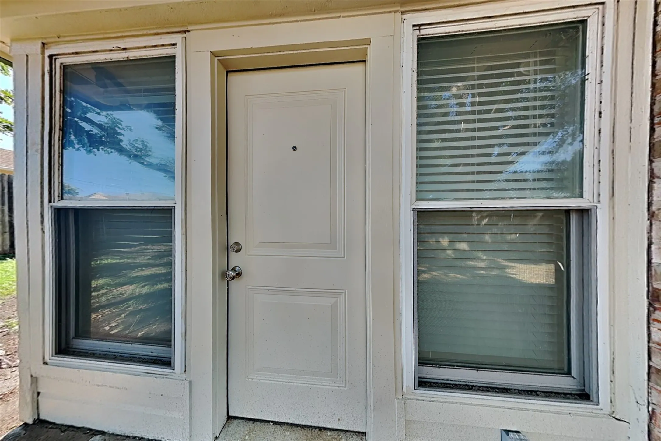 Single Family Residence For Rent in Tarrant County , 6633 Willow View Drive, Watauga, Texas 76148, 3 Bedroom, 2 Bathroom, 2 Garage spaces, 1,370 Sqft, built in 1983, mls#21408998, Real Estate Agent in Watauga, Homes For Rent in Tarrant county, Homes For Rent in Watauga, Realtor in Watauga Texas, Real Estate Brokerage Independent Realty Texas, Luminita Cordes Realtor