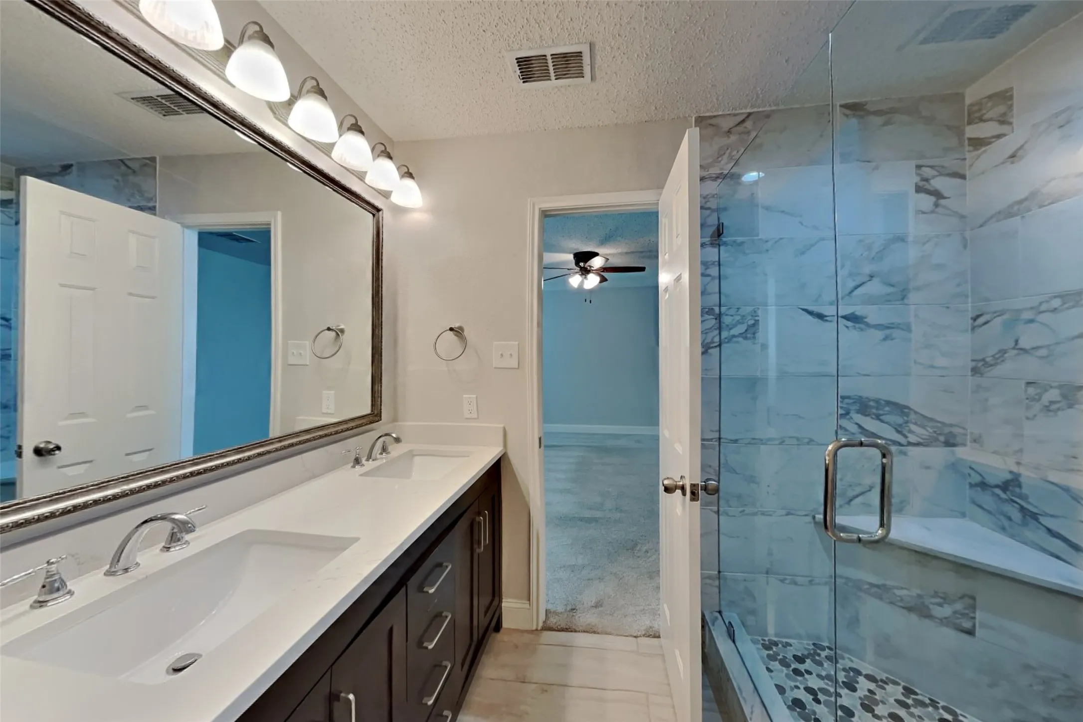 Single Family Residence For Rent in Tarrant County , 1001 Stone Chapel Way, Fort Worth, Texas 76179, 3 Bedroom, 2 Bathroom, 2 Garage spaces, 1,856 Sqft, built in 2004, mls#21409000, Real Estate Agent in Fort Worth, Homes For Rent in Tarrant county, Homes For Rent in Fort Worth, Realtor in Fort Worth Texas, Real Estate Brokerage Independent Realty Texas, Luminita Cordes Realtor