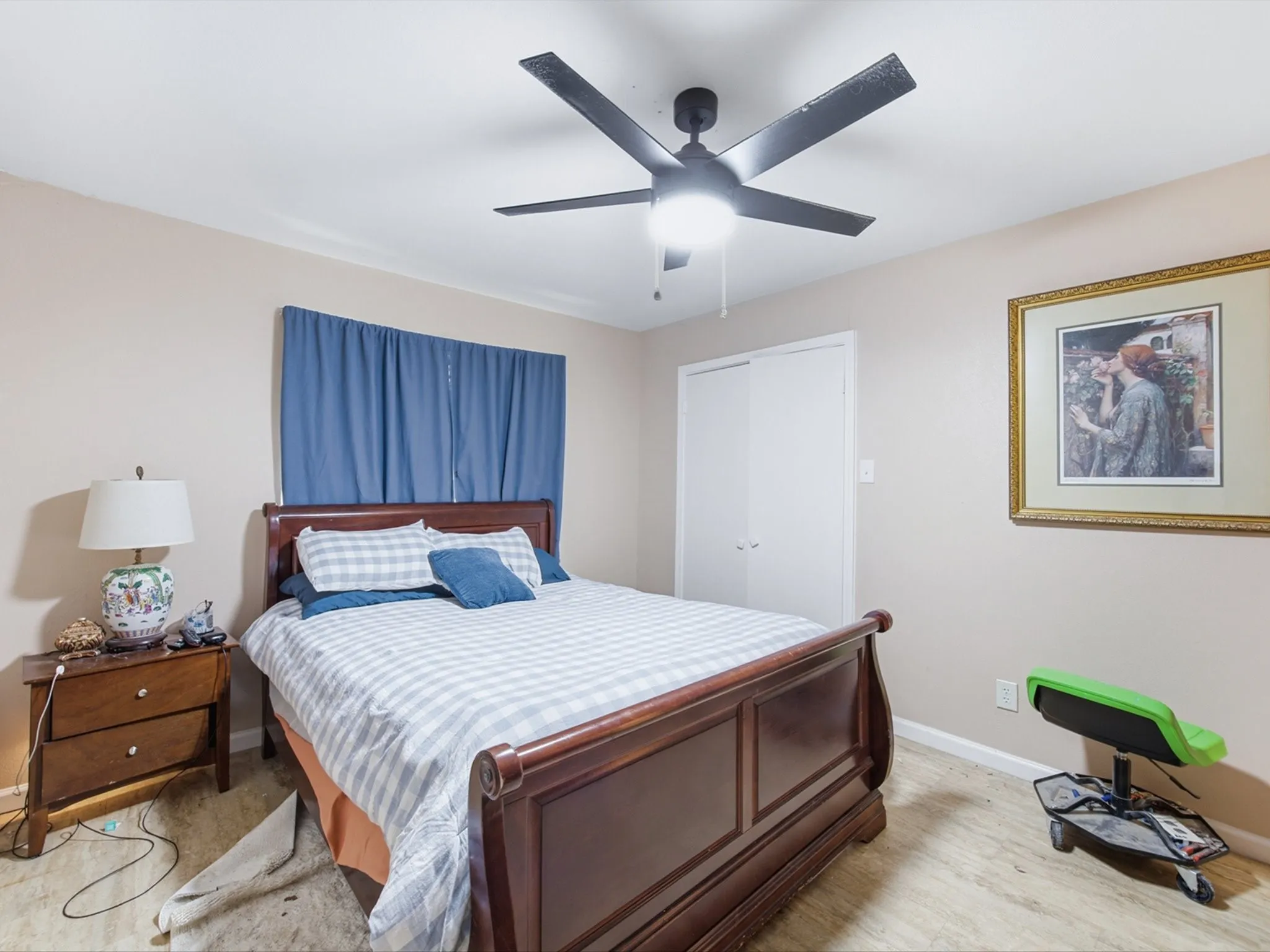 Single Family Residence For Sale in Ellis County , 211 Whitehouse Road, Ennis, Texas 75119, 3 Bedroom, 2 Bathroom, 2 Garage spaces, 2,088 Sqft, built in 1978, mls#21408888, Real Estate Agent in Ennis, Homes For Sale in Ellis county, Homes For Sale in Ennis, Realtor in Ennis Texas, Real Estate Brokerage Independent Realty Texas, Luminita Cordes Realtor