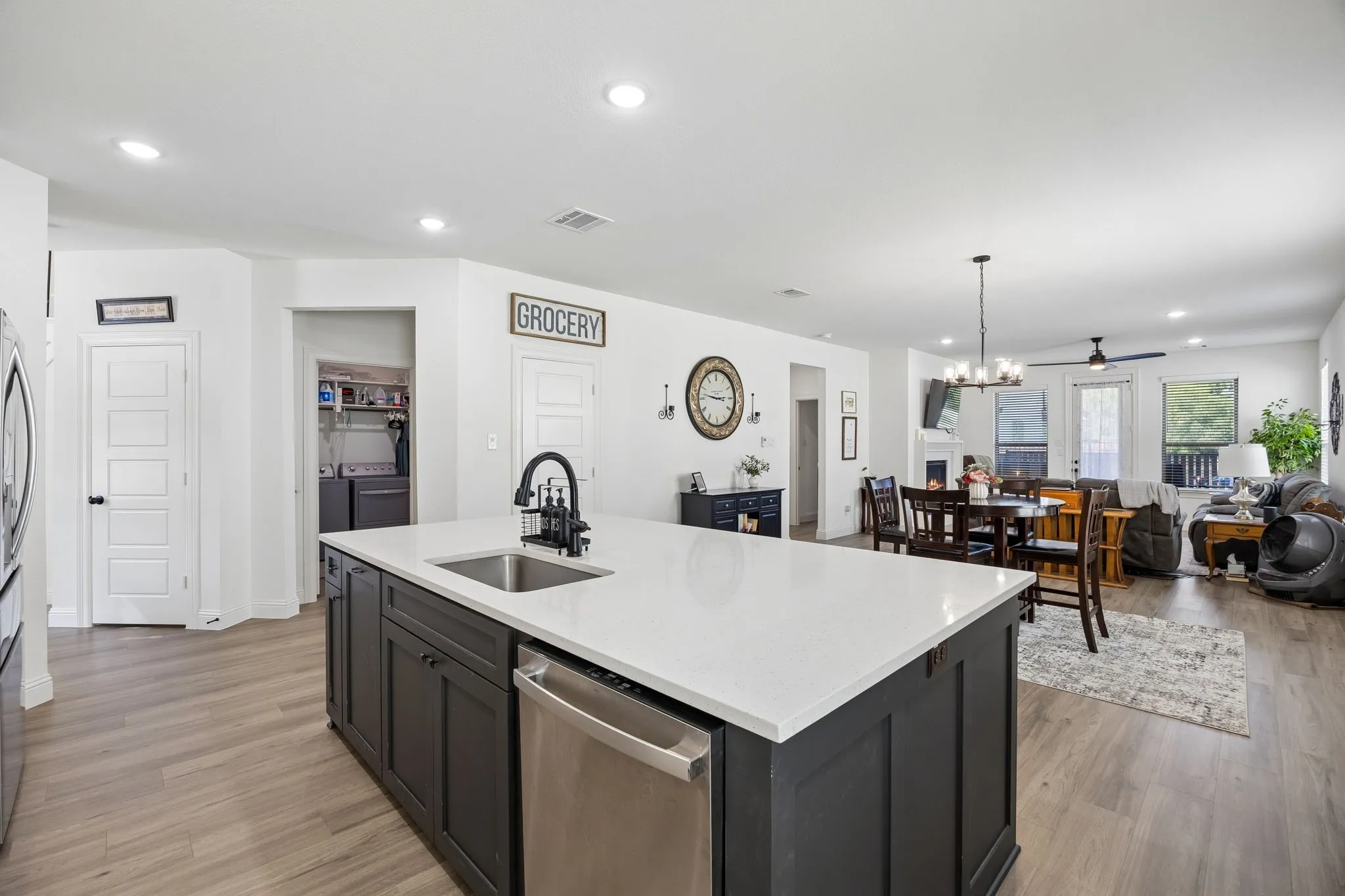 Single Family Residence For Sale in Tarrant County , 9036 Lakeside Drive, Fort Worth, Texas 76179, 4 Bedroom, 3 Bathroom, 2 Garage spaces, 2,279 Sqft, built in 2022, mls#21408971, Real Estate Agent in Fort Worth, Homes For Sale in Tarrant county, Homes For Sale in Fort Worth, Realtor in Fort Worth Texas, Real Estate Brokerage Independent Realty Texas, Luminita Cordes Realtor