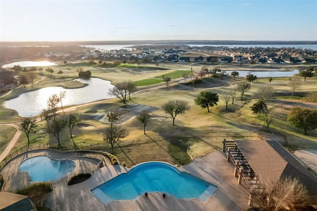 Single Family Residence For Sale in Tarrant County , 9036 Lakeside Drive, Fort Worth, Texas 76179, 4 Bedroom, 3 Bathroom, 2 Garage spaces, 2,279 Sqft, built in 2022, mls#21408971, Real Estate Agent in Fort Worth, Homes For Sale in Tarrant county, Homes For Sale in Fort Worth, Realtor in Fort Worth Texas, Real Estate Brokerage Independent Realty Texas, Luminita Cordes Realtor