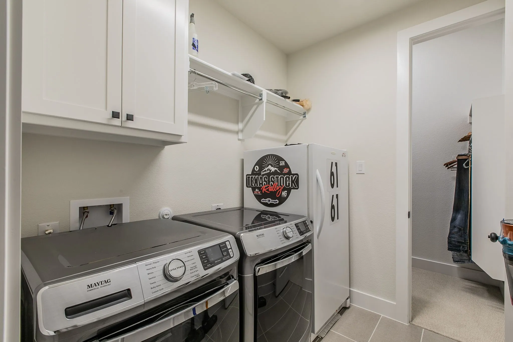 Single Family Residence For Sale in Ellis County , 4437 Timberdrift Street, Midlothian, Texas 76065, 3 Bedroom, 3 Bathroom, 2 Garage spaces, 2,992 Sqft, built in 2024, mls#21408929, Real Estate Agent in Midlothian, Homes For Sale in Ellis county, Homes For Sale in Midlothian, Realtor in Midlothian Texas, Real Estate Brokerage Independent Realty Texas, Luminita Cordes Realtor