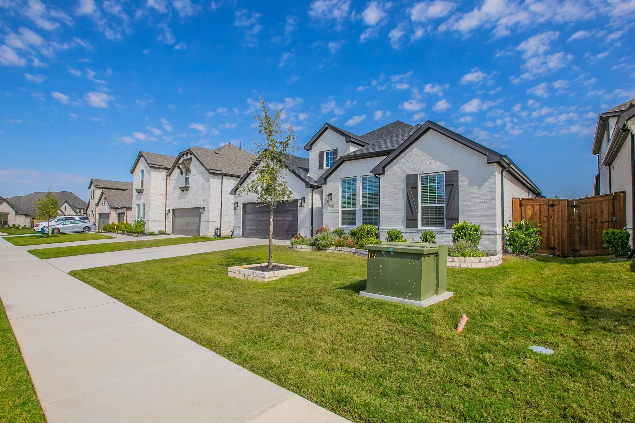 Single Family Residence For Sale in Ellis County , 4437 Timberdrift Street, Midlothian, Texas 76065, 3 Bedroom, 3 Bathroom, 2 Garage spaces, 2,992 Sqft, built in 2024, mls#21408929, Real Estate Agent in Midlothian, Homes For Sale in Ellis county, Homes For Sale in Midlothian, Realtor in Midlothian Texas, Real Estate Brokerage Independent Realty Texas, Luminita Cordes Realtor
