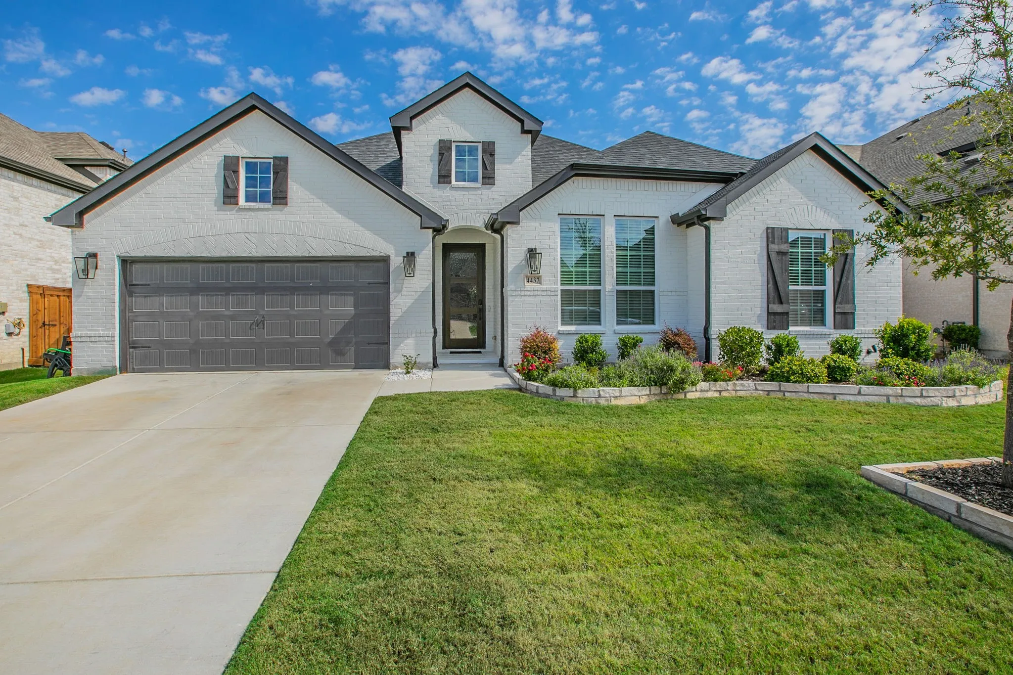 Single Family Residence For Sale in Ellis County , 4437 Timberdrift Street, Midlothian, Texas 76065, 3 Bedroom, 3 Bathroom, 2 Garage spaces, 2,992 Sqft, built in 2024, mls#21408929, Real Estate Agent in Midlothian, Homes For Sale in Ellis county, Homes For Sale in Midlothian, Realtor in Midlothian Texas, Real Estate Brokerage Independent Realty Texas, Luminita Cordes Realtor