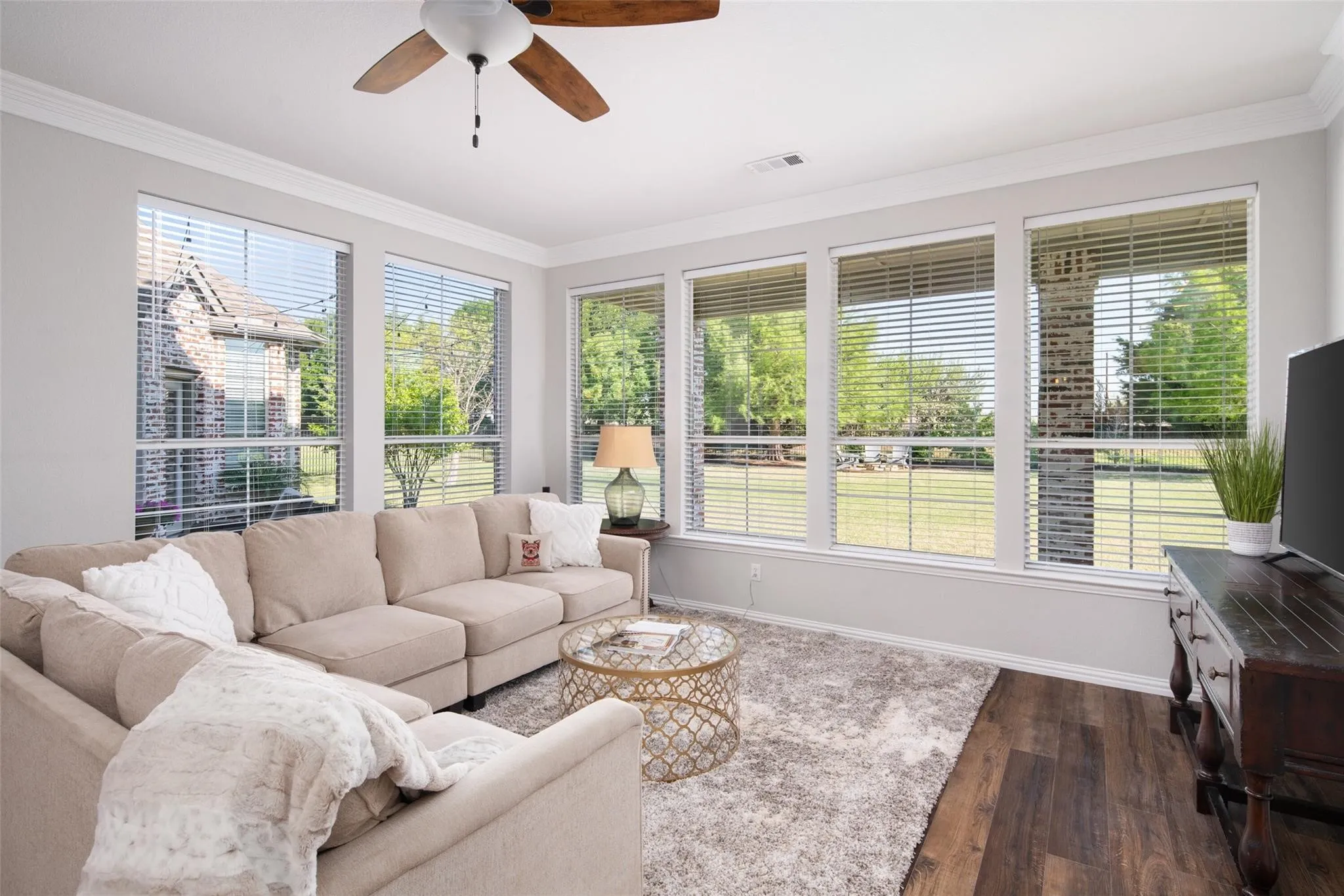 Single Family Residence For Sale in Collin County , 5903 Ridgemore Drive, Parker, Texas 75002, 4 Bedroom, 4 Bathroom, 3 Garage spaces, 4,093 Sqft, built in 2002, mls#21408975, Real Estate Agent in Parker, Homes For Sale in Collin county, Homes For Sale in Parker, Realtor in Parker Texas, Real Estate Brokerage Independent Realty Texas, Luminita Cordes Realtor