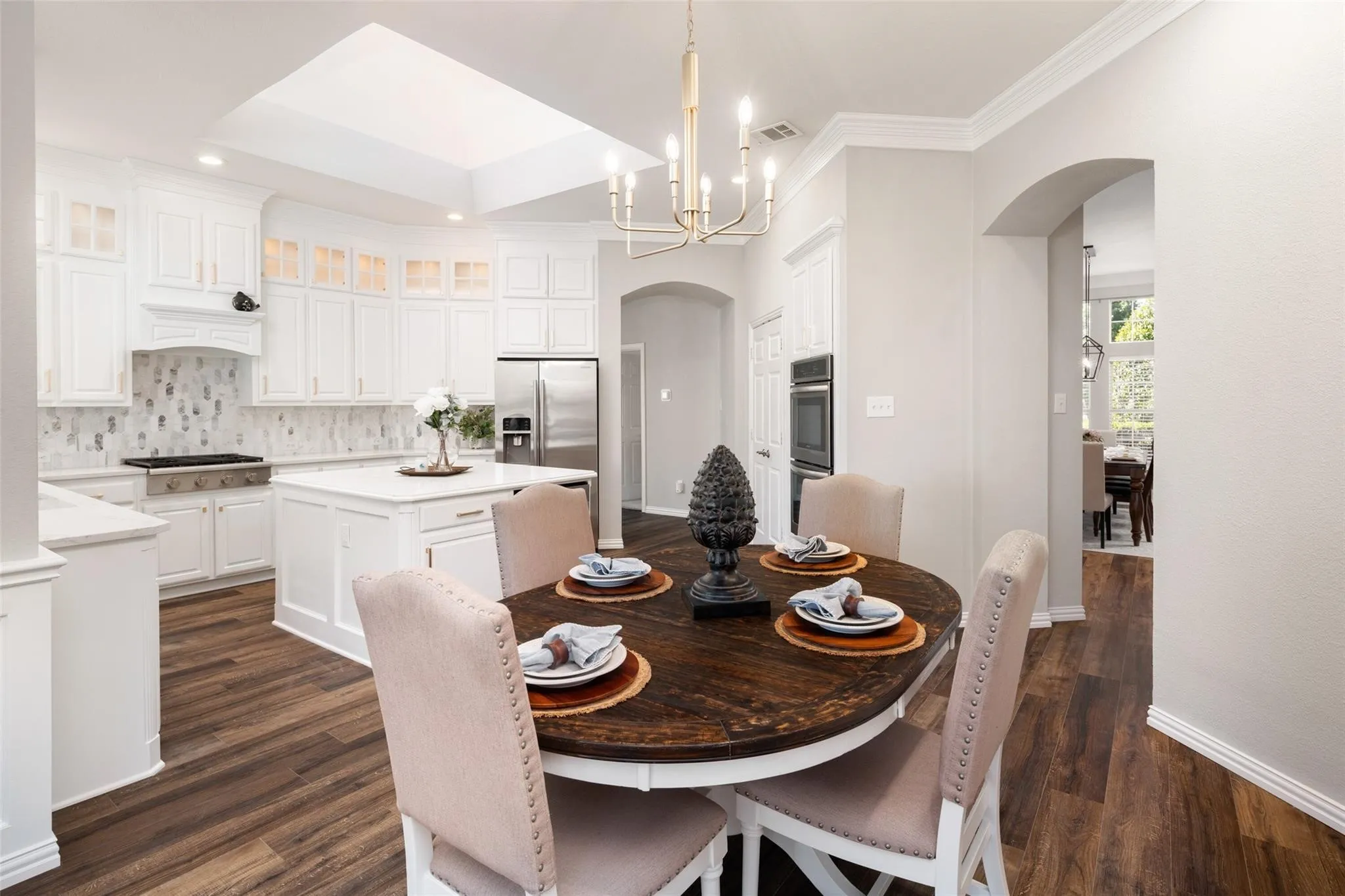 Single Family Residence For Sale in Collin County , 5903 Ridgemore Drive, Parker, Texas 75002, 4 Bedroom, 4 Bathroom, 3 Garage spaces, 4,093 Sqft, built in 2002, mls#21408975, Real Estate Agent in Parker, Homes For Sale in Collin county, Homes For Sale in Parker, Realtor in Parker Texas, Real Estate Brokerage Independent Realty Texas, Luminita Cordes Realtor