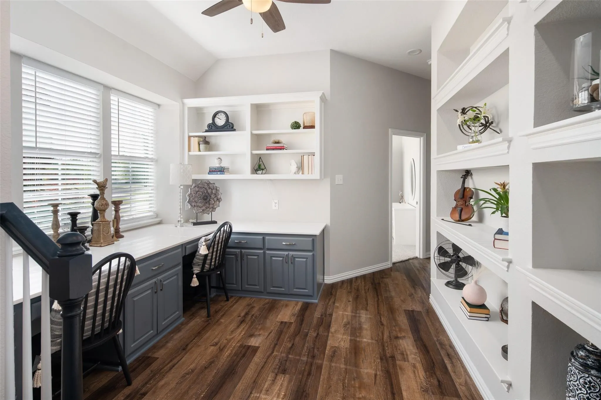 Single Family Residence For Sale in Collin County , 5903 Ridgemore Drive, Parker, Texas 75002, 4 Bedroom, 4 Bathroom, 3 Garage spaces, 4,093 Sqft, built in 2002, mls#21408975, Real Estate Agent in Parker, Homes For Sale in Collin county, Homes For Sale in Parker, Realtor in Parker Texas, Real Estate Brokerage Independent Realty Texas, Luminita Cordes Realtor