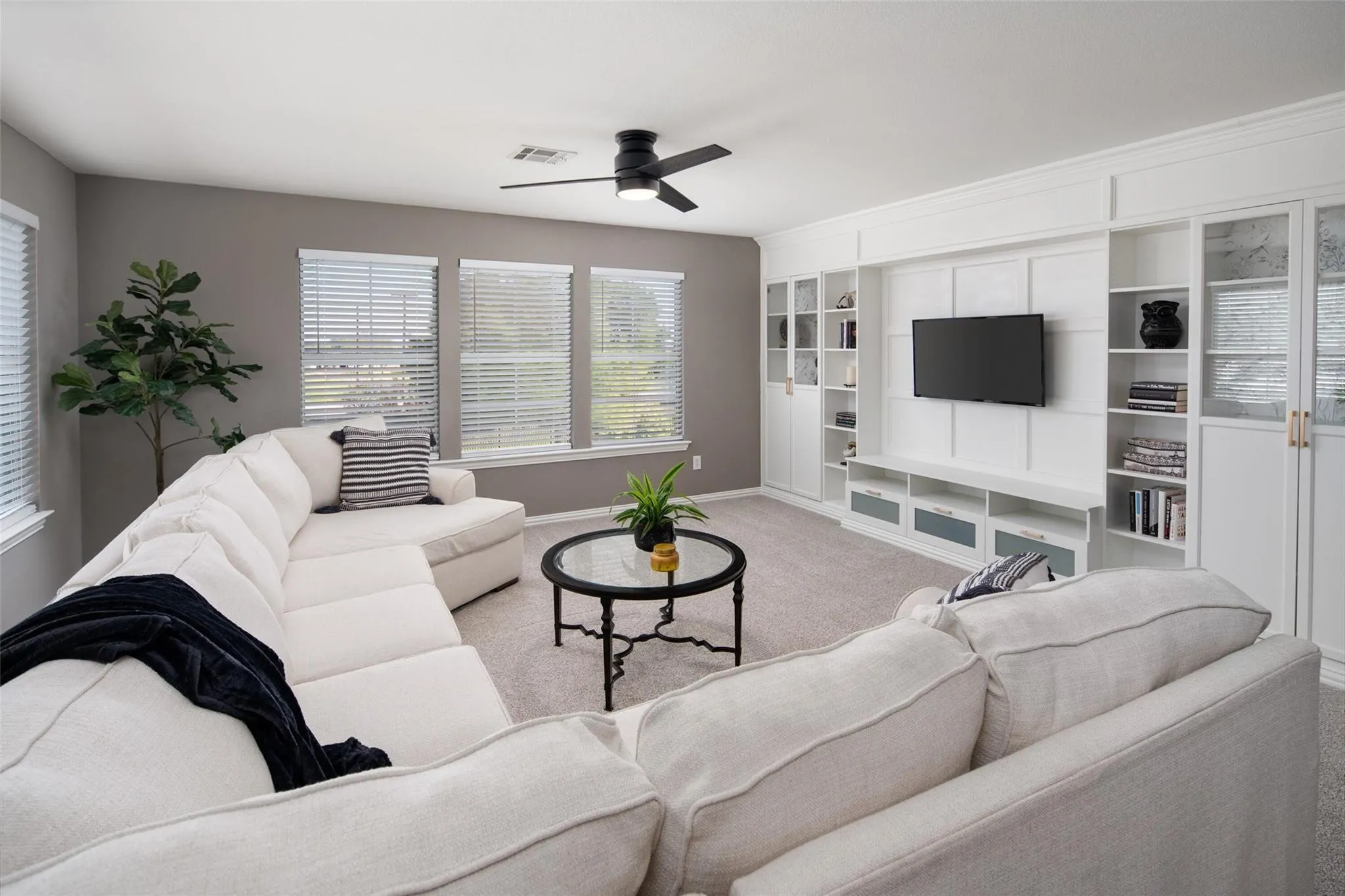 Single Family Residence For Sale in Collin County , 5903 Ridgemore Drive, Parker, Texas 75002, 4 Bedroom, 4 Bathroom, 3 Garage spaces, 4,093 Sqft, built in 2002, mls#21408975, Real Estate Agent in Parker, Homes For Sale in Collin county, Homes For Sale in Parker, Realtor in Parker Texas, Real Estate Brokerage Independent Realty Texas, Luminita Cordes Realtor