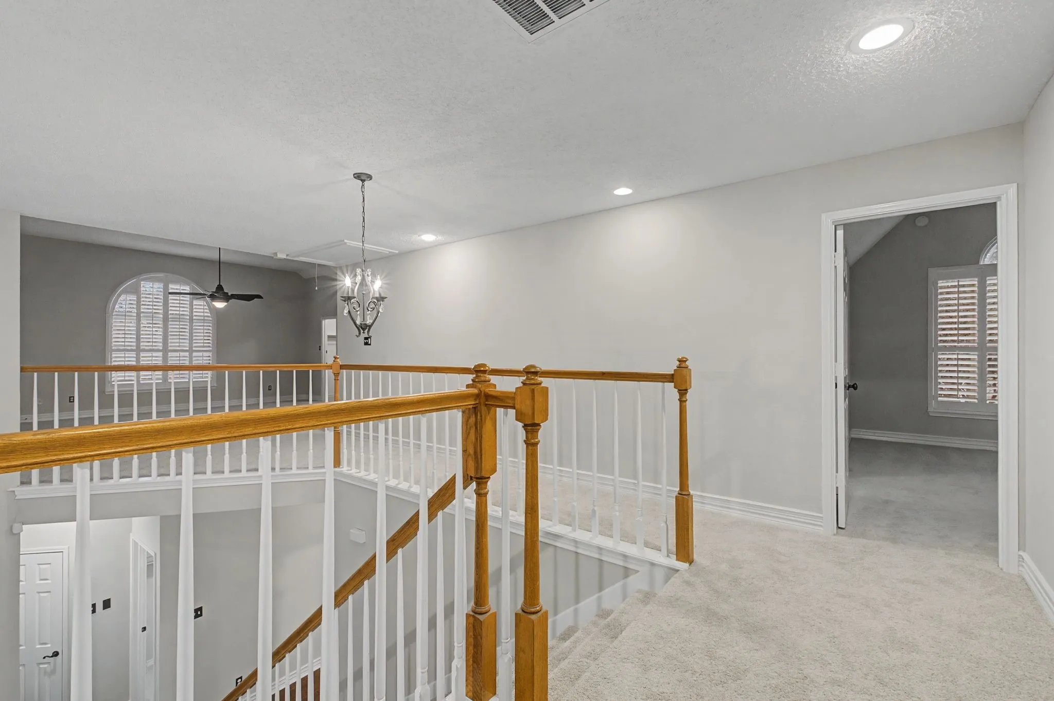 Single Family Residence For Sale in Collin County , 2705 Wind Ridge, Mc Kinney, Texas 75072, 4 Bedroom, 4 Bathroom, 2 Garage spaces, 3,225 Sqft, built in 1990, mls#21408967, Real Estate Agent in Mc Kinney, Homes For Sale in Collin county, Homes For Sale in Mc Kinney, Realtor in Mc Kinney Texas, Real Estate Brokerage Independent Realty Texas, Luminita Cordes Realtor