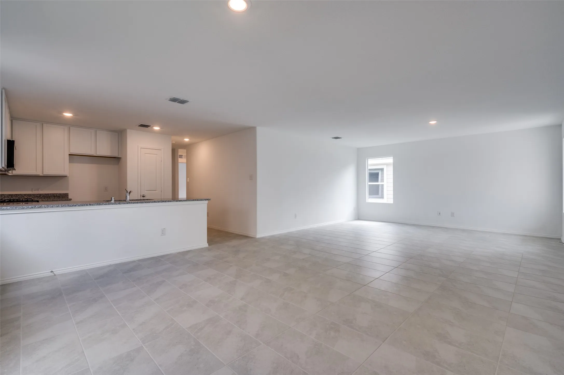 Single Family Residence For Rent in Collin County , 3700 Bluebird Lane, Mc Kinney, Texas 75071, 3 Bedroom, 2 Bathroom, 2 Garage spaces, 1,449 Sqft, built in 2024, mls#21409023, Real Estate Agent in Mc Kinney, Homes For Rent in Collin county, Homes For Rent in Mc Kinney, Realtor in Mc Kinney Texas, Real Estate Brokerage Independent Realty Texas, Luminita Cordes Realtor