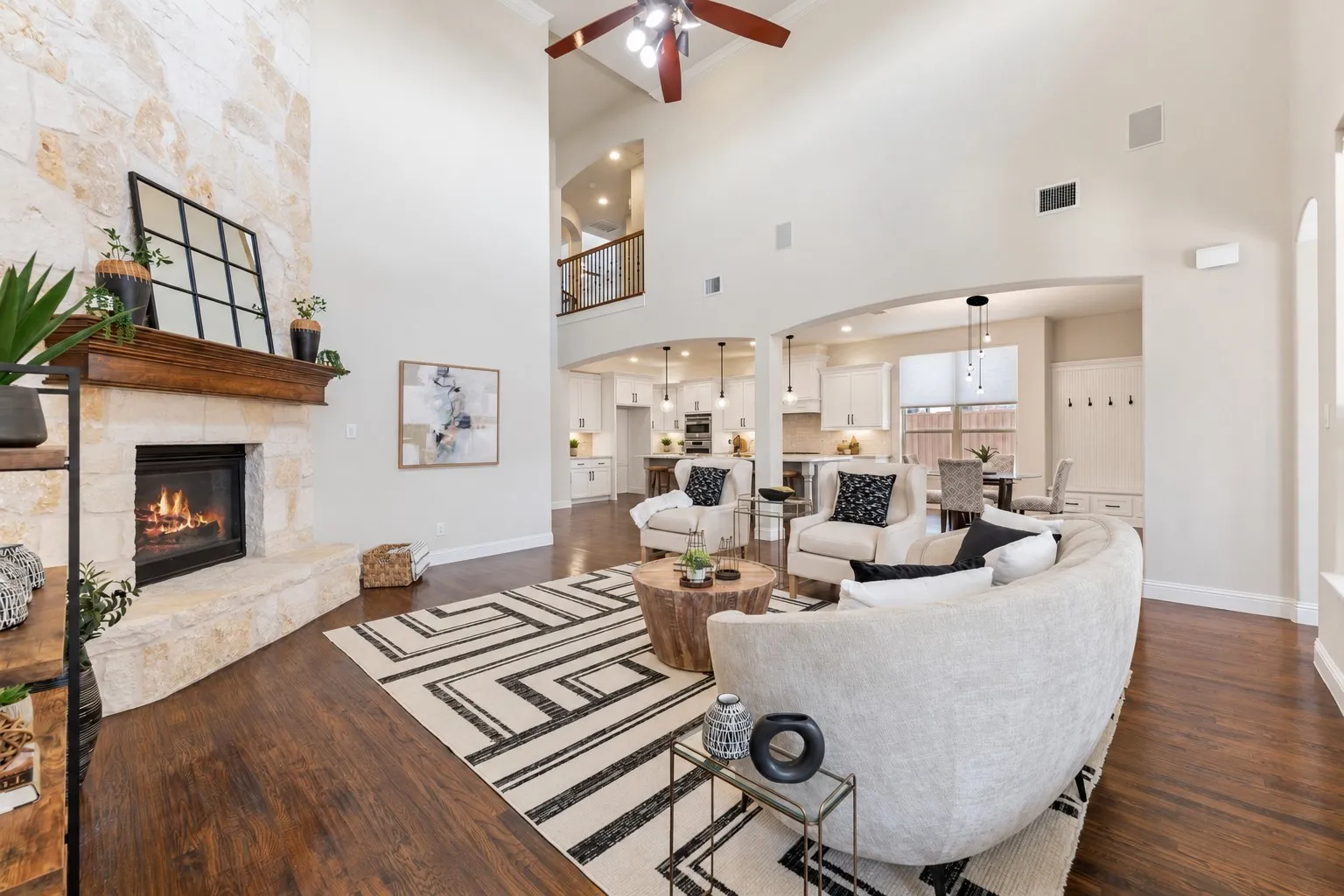 Single Family Residence For Sale in Denton County , 4664 Maverick Way, Carrollton, Texas 75010, 5 Bedroom, 6 Bathroom, 3 Garage spaces, 4,947 Sqft, built in 2014, mls#21387459, Real Estate Agent in Carrollton, Homes For Sale in Denton county, Homes For Sale in Carrollton, Realtor in Carrollton Texas, Real Estate Brokerage Independent Realty Texas, Luminita Cordes Realtor