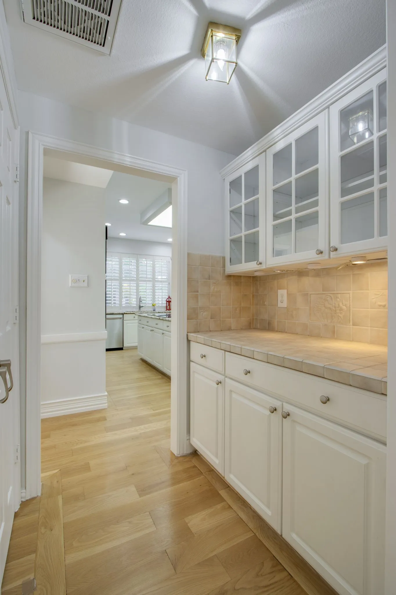 Single Family Residence For Sale in Dallas County , 210 Chinaberry Way, Coppell, Texas 75019, 5 Bedroom, 4 Bathroom, 2 Garage spaces, 4,005 Sqft, built in 1992, mls#21409043, Real Estate Agent in Coppell, Homes For Sale in Dallas county, Homes For Sale in Coppell, Realtor in Coppell Texas, Real Estate Brokerage Independent Realty Texas, Luminita Cordes Realtor