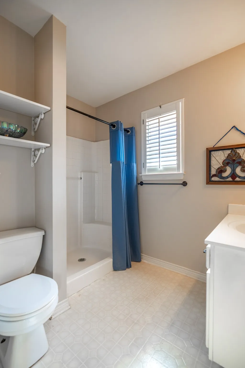 Condominium For Sale in Smith County , 1202 Rice Road 147, Tyler, Texas 75703, 2 Bedroom, 2 Bathroom, 2 Garage spaces, 1,298 Sqft, built in 1996, mls#21409044, Real Estate Agent in Tyler, Homes For Sale in Smith county, Homes For Sale in Tyler, Realtor in Tyler Texas, Real Estate Brokerage Independent Realty Texas, Luminita Cordes Realtor