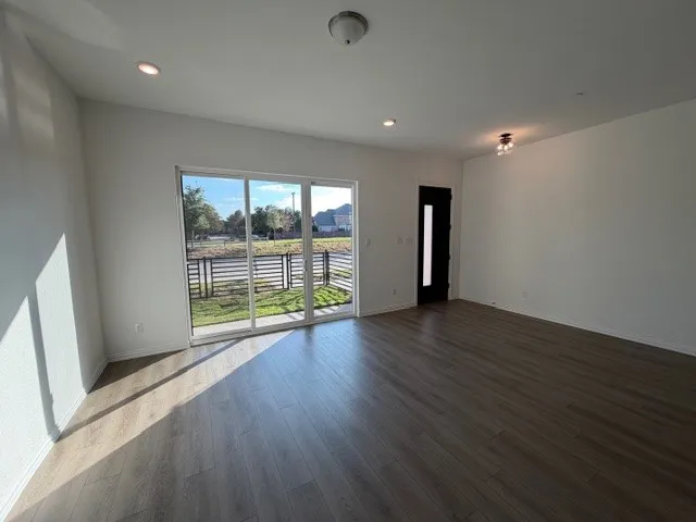 Townhouse For Rent in Collin County , 1172 Daybreak Drive, Allen, Texas 75013, 3 Bedroom, 4 Bathroom, 2 Garage spaces, 2,573 Sqft, built in 2025, mls#21409051, Real Estate Agent in Allen, Homes For Rent in Collin county, Homes For Rent in Allen, Realtor in Allen Texas, Real Estate Brokerage Independent Realty Texas, Luminita Cordes Realtor