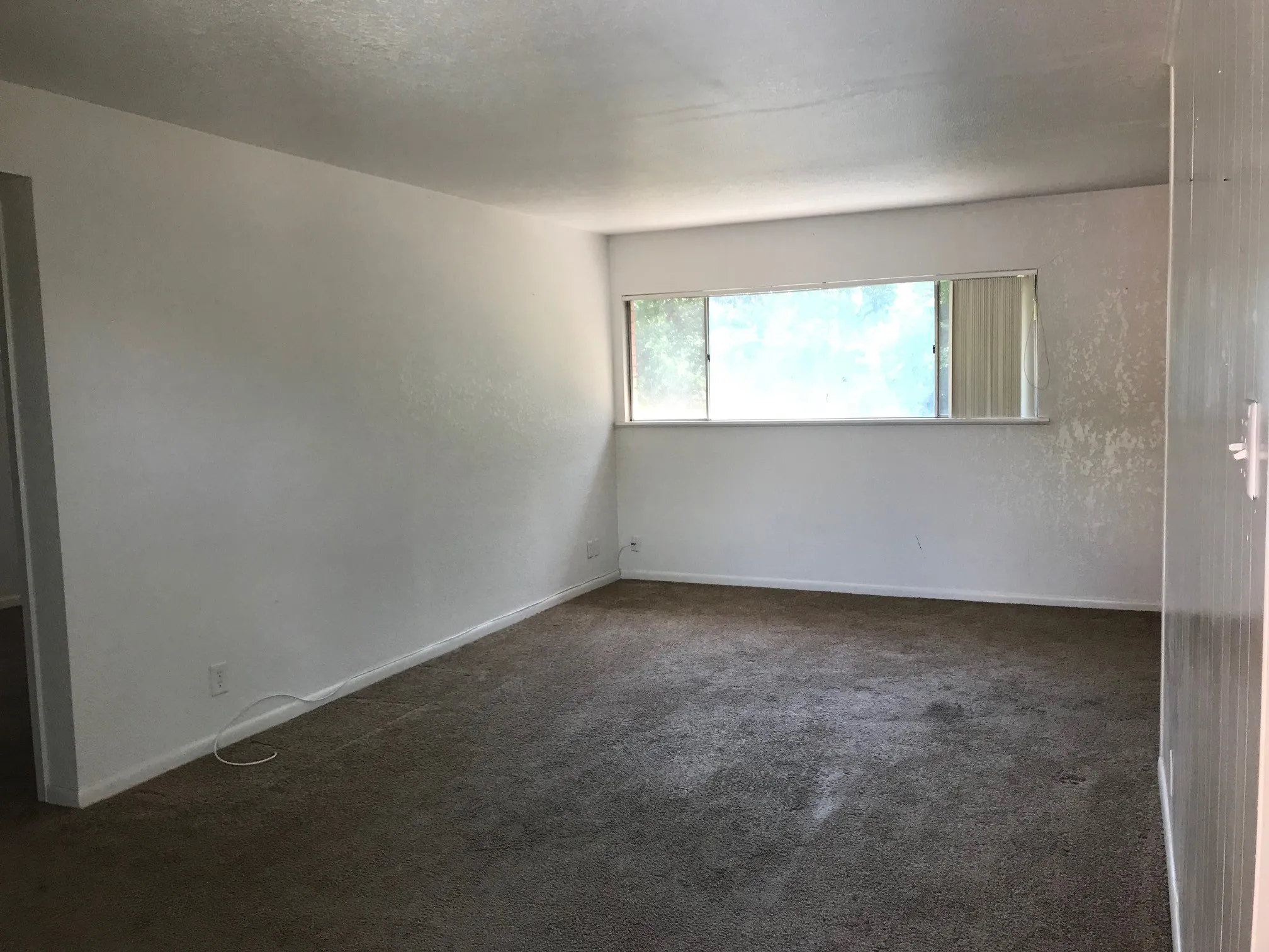 Apartment For Rent in Taylor County , 2600 Ivanhoe Lane 201, Abilene, Texas 79605, 2 Bedroom, 2 Bathroom, Garage spaces, 1,012 Sqft, built in 1964, mls#21409056, Real Estate Agent in Abilene, Homes For Rent in Taylor county, Homes For Rent in Abilene, Realtor in Abilene Texas, Real Estate Brokerage Independent Realty Texas, Luminita Cordes Realtor