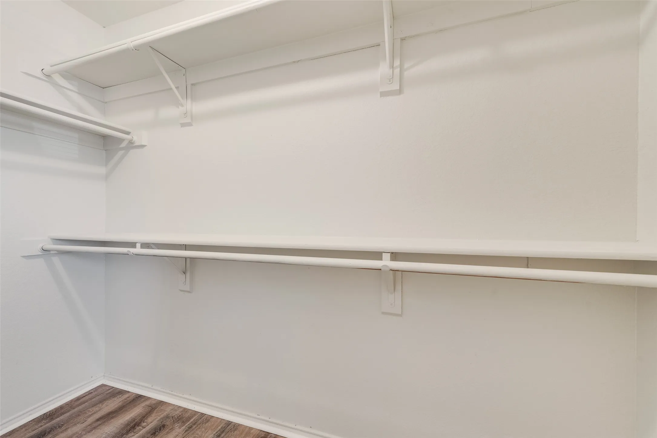 Duplex For Rent in Dallas County , 914 wentwood Drive, De Soto, Texas 75115, 3 Bedroom, 3 Bathroom, 1 Garage spaces, 1,372 Sqft, built in 1985, mls#21407943, Real Estate Agent in De Soto, Homes For Rent in Dallas county, Homes For Rent in De Soto, Realtor in De Soto Texas, Real Estate Brokerage Independent Realty Texas, Luminita Cordes Realtor