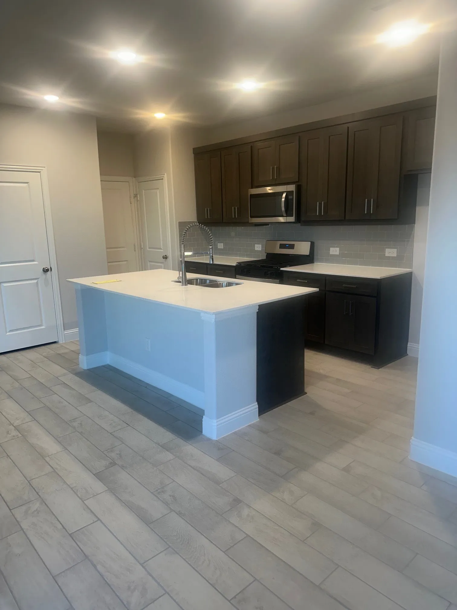 Single Family Residence For Rent in Collin County , 606 aroco Bend, Princeton, Texas 75407, 3 Bedroom, 3 Bathroom, 2 Garage spaces, 1,777 Sqft, built in 2025, mls#21409070, Real Estate Agent in Princeton, Homes For Rent in Collin county, Homes For Rent in Princeton, Realtor in Princeton Texas, Real Estate Brokerage Independent Realty Texas, Luminita Cordes Realtor