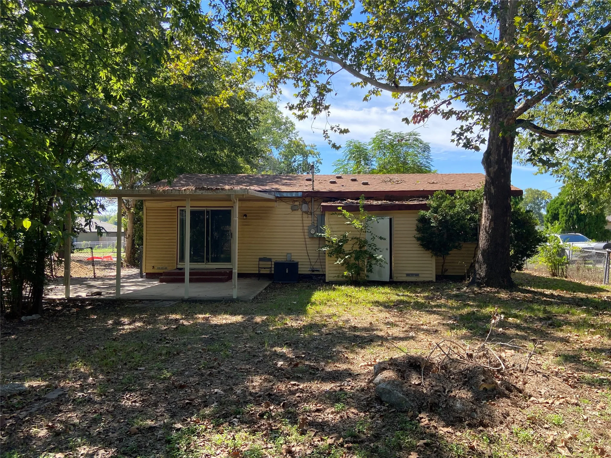 Single Family Residence For Sale in Bell County , 1109 Karen Drive, Killeen, Texas 76549, 3 Bedroom, 2 Bathroom, Garage spaces, 1,120 Sqft, built in 1978, mls#21408879, Real Estate Agent in Killeen, Homes For Sale in Bell county, Homes For Sale in Killeen, Realtor in Killeen Texas, Real Estate Brokerage Independent Realty Texas, Luminita Cordes Realtor