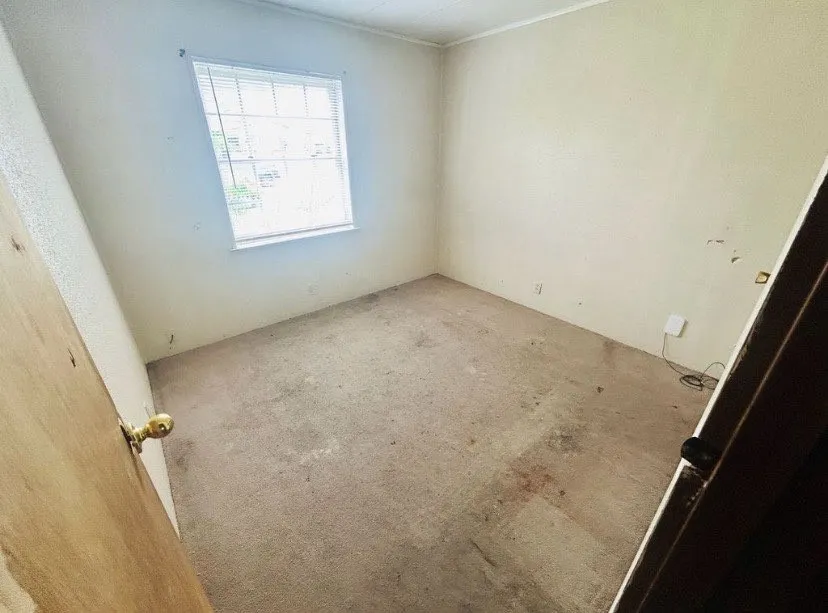 Single Family Residence For Sale in Bell County , 1109 Karen Drive, Killeen, Texas 76549, 3 Bedroom, 2 Bathroom, Garage spaces, 1,120 Sqft, built in 1978, mls#21408879, Real Estate Agent in Killeen, Homes For Sale in Bell county, Homes For Sale in Killeen, Realtor in Killeen Texas, Real Estate Brokerage Independent Realty Texas, Luminita Cordes Realtor