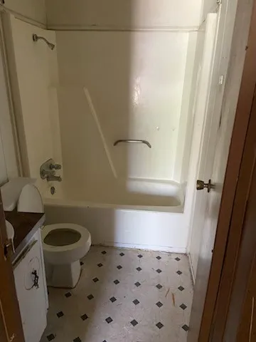 Single Family Residence For Sale in Bell County , 1109 Karen Drive, Killeen, Texas 76549, 3 Bedroom, 2 Bathroom, Garage spaces, 1,120 Sqft, built in 1978, mls#21408879, Real Estate Agent in Killeen, Homes For Sale in Bell county, Homes For Sale in Killeen, Realtor in Killeen Texas, Real Estate Brokerage Independent Realty Texas, Luminita Cordes Realtor