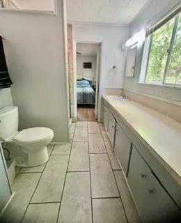 hollywood bath
