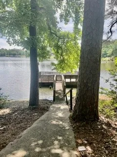Single Family Residence For Sale in Wood County , 517 Private Road 7908, Hawkins, Texas 75765, 2 Bedroom, 2 Bathroom, Garage spaces, 1,440 Sqft, built in 1967, mls#21409049, Real Estate Agent in Hawkins, Homes For Sale in Wood county, Homes For Sale in Hawkins, Realtor in Hawkins Texas, Real Estate Brokerage Independent Realty Texas, Luminita Cordes Realtor
