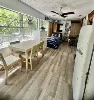 Single Family Residence For Sale in Wood County , 517 Private Road 7908, Hawkins, Texas 75765, 2 Bedroom, 2 Bathroom, Garage spaces, 1,440 Sqft, built in 1967, mls#21409049, Real Estate Agent in Hawkins, Homes For Sale in Wood county, Homes For Sale in Hawkins, Realtor in Hawkins Texas, Real Estate Brokerage Independent Realty Texas, Luminita Cordes Realtor