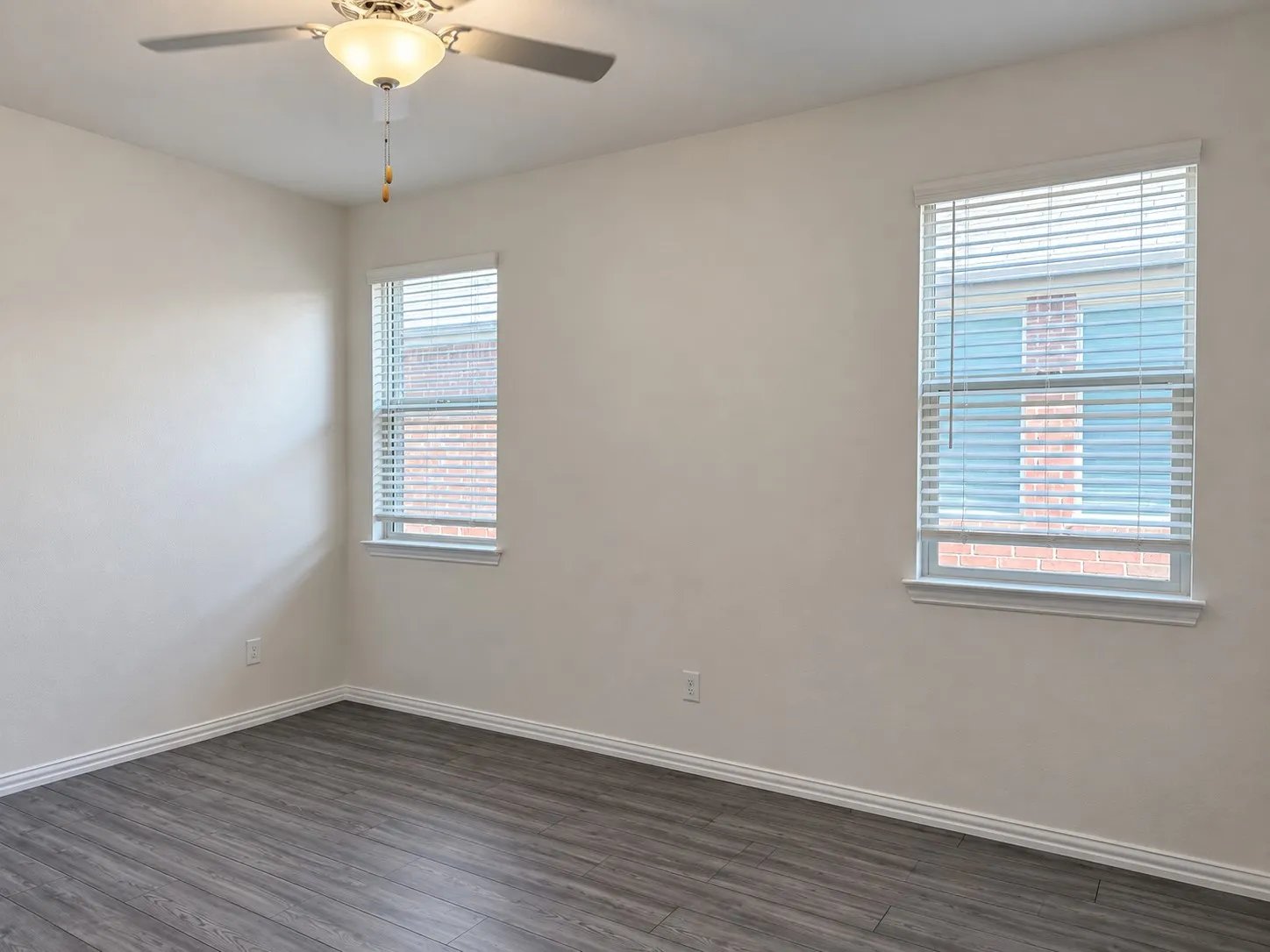 Single Family Residence For Rent in Kaufman County , 5608 Elwood Drive, Forney, Texas 75126, 3 Bedroom, 2 Bathroom, 2 Garage spaces, 1,442 Sqft, built in 2021, mls#21408649, Real Estate Agent in Forney, Homes For Rent in Kaufman county, Homes For Rent in Forney, Realtor in Forney Texas, Real Estate Brokerage Independent Realty Texas, Luminita Cordes Realtor