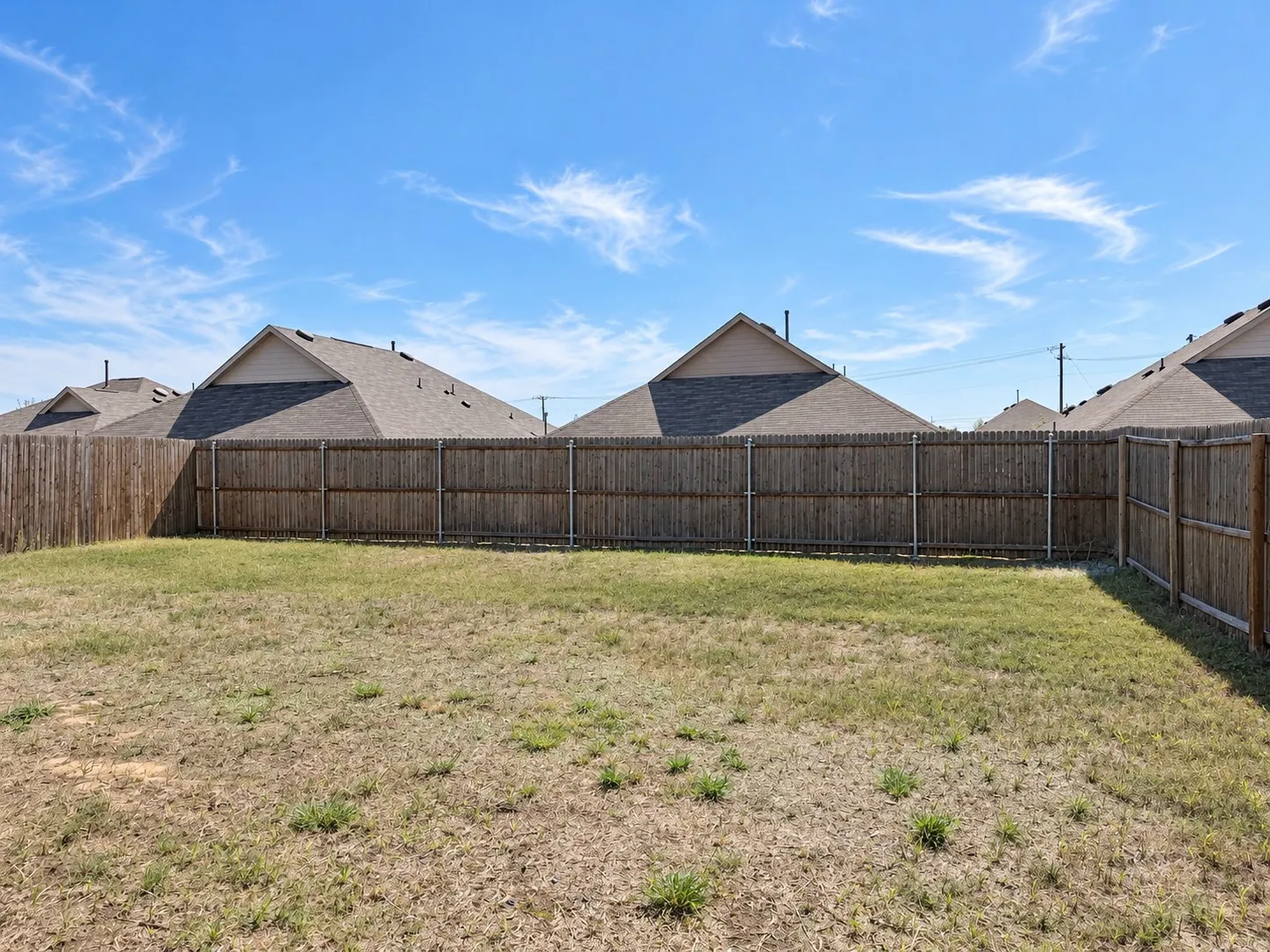 Single Family Residence For Rent in Kaufman County , 5608 Elwood Drive, Forney, Texas 75126, 3 Bedroom, 2 Bathroom, 2 Garage spaces, 1,442 Sqft, built in 2021, mls#21408649, Real Estate Agent in Forney, Homes For Rent in Kaufman county, Homes For Rent in Forney, Realtor in Forney Texas, Real Estate Brokerage Independent Realty Texas, Luminita Cordes Realtor