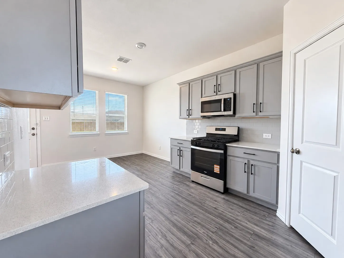 Single Family Residence For Rent in Kaufman County , 5608 Elwood Drive, Forney, Texas 75126, 3 Bedroom, 2 Bathroom, 2 Garage spaces, 1,442 Sqft, built in 2021, mls#21408649, Real Estate Agent in Forney, Homes For Rent in Kaufman county, Homes For Rent in Forney, Realtor in Forney Texas, Real Estate Brokerage Independent Realty Texas, Luminita Cordes Realtor