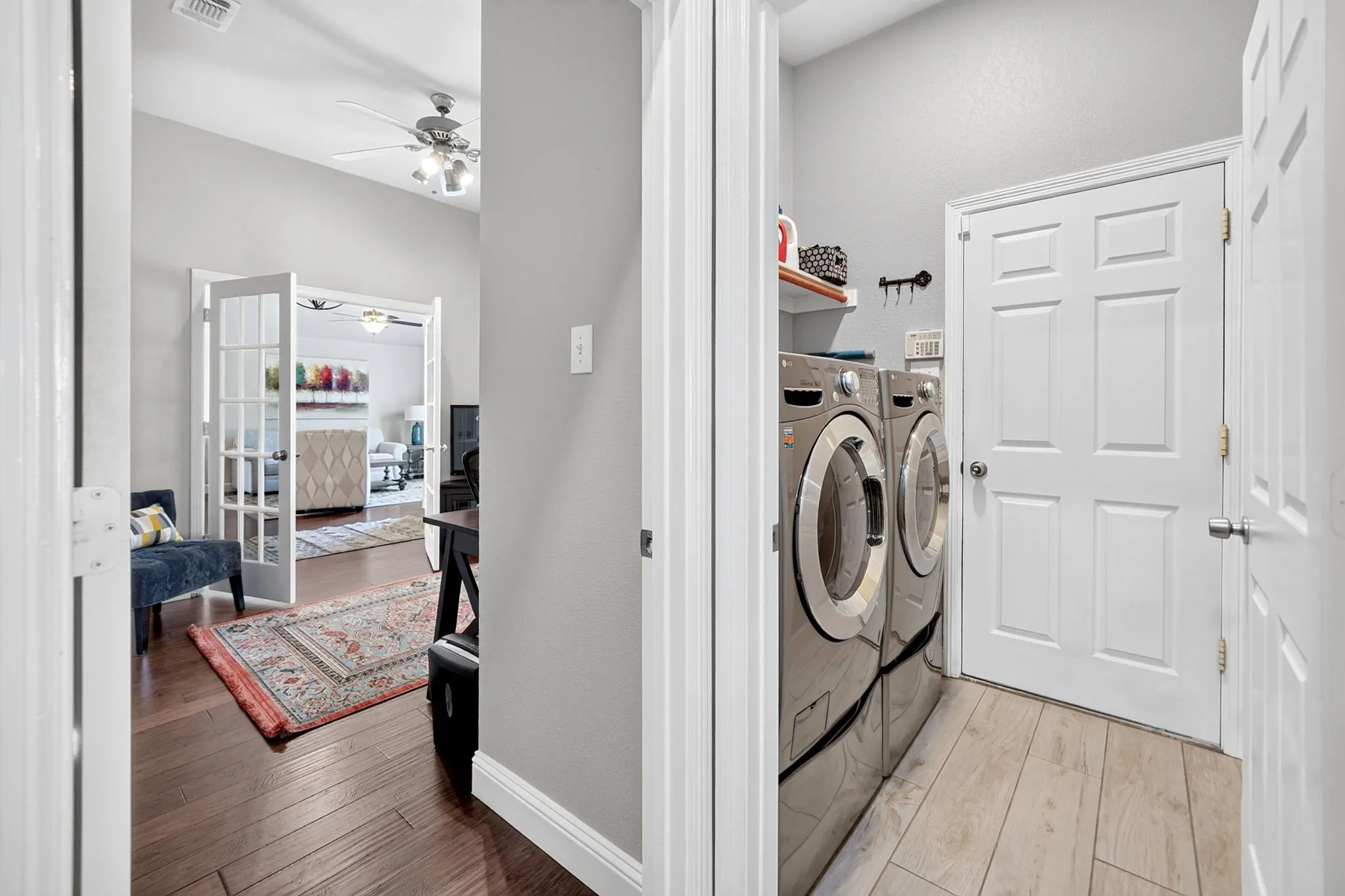 Single Family Residence For Sale in Tarrant County , 3625 Kodiak Court, Fort Worth, Texas 76137, 4 Bedroom, 4 Bathroom, 2 Garage spaces, 2,240 Sqft, built in 1995, mls#21408903, Real Estate Agent in Fort Worth, Homes For Sale in Tarrant county, Homes For Sale in Fort Worth, Realtor in Fort Worth Texas, Real Estate Brokerage Independent Realty Texas, Luminita Cordes Realtor