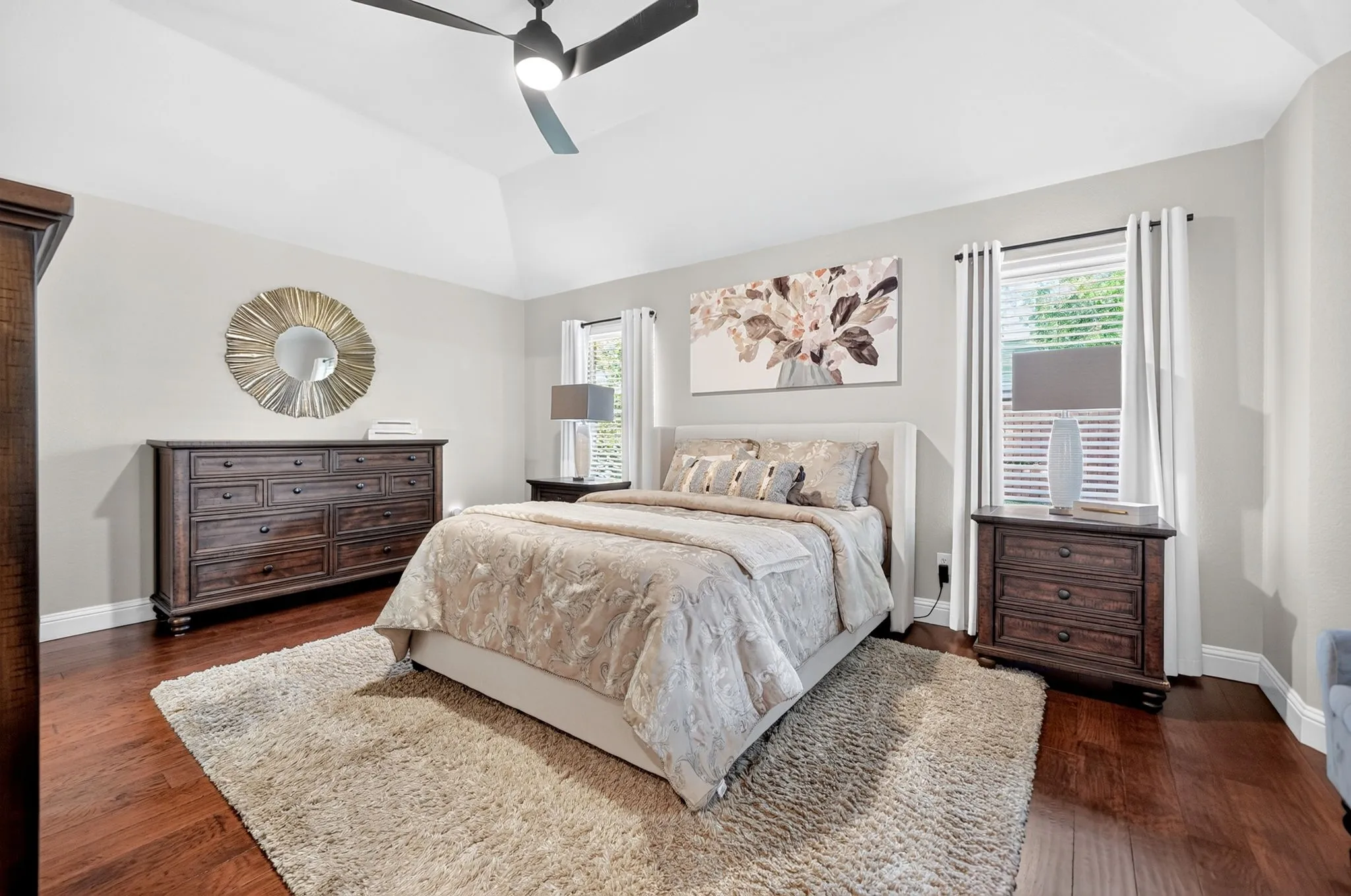 Single Family Residence For Sale in Tarrant County , 3625 Kodiak Court, Fort Worth, Texas 76137, 4 Bedroom, 4 Bathroom, 2 Garage spaces, 2,240 Sqft, built in 1995, mls#21408903, Real Estate Agent in Fort Worth, Homes For Sale in Tarrant county, Homes For Sale in Fort Worth, Realtor in Fort Worth Texas, Real Estate Brokerage Independent Realty Texas, Luminita Cordes Realtor