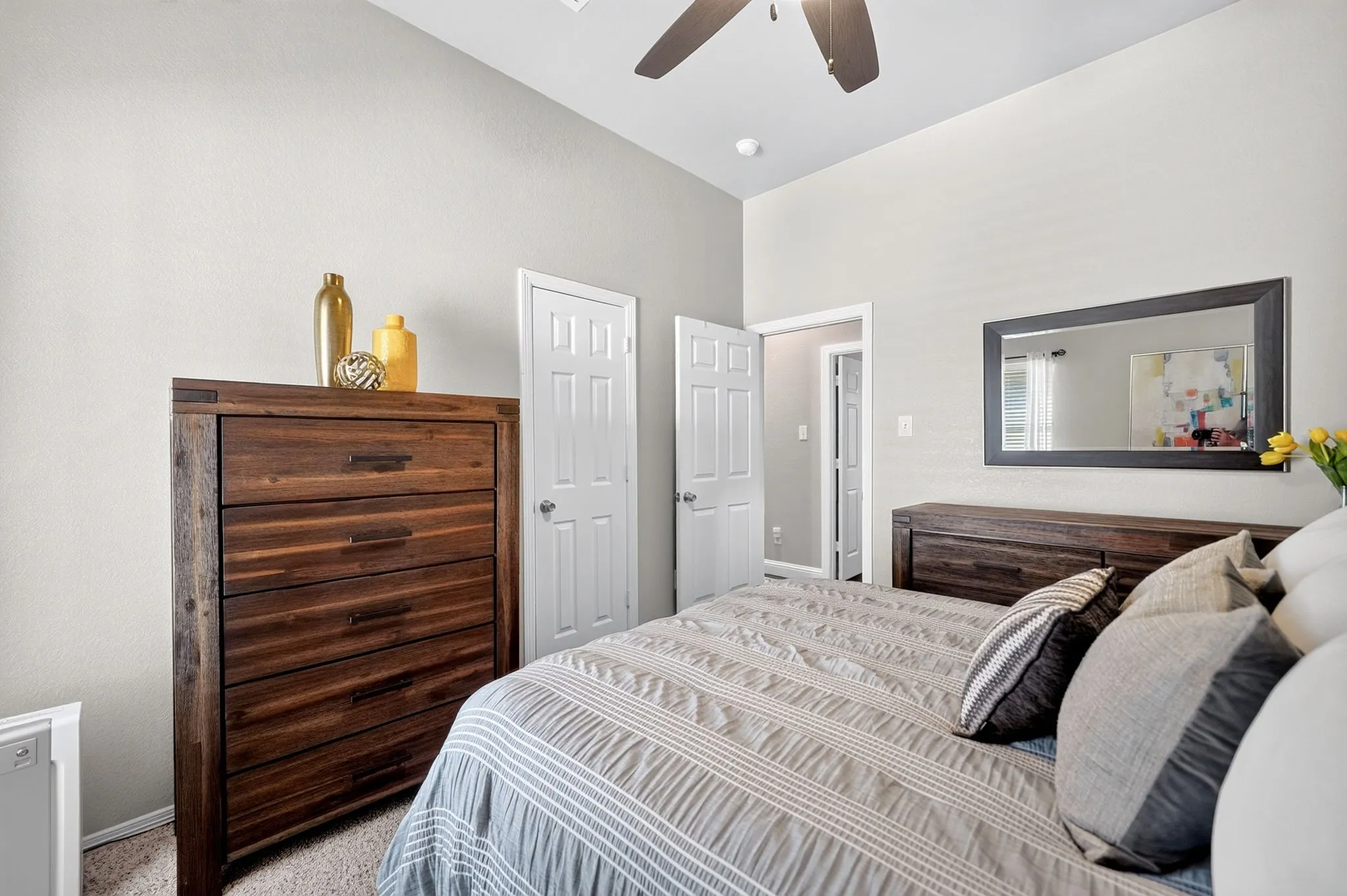 Single Family Residence For Sale in Tarrant County , 3625 Kodiak Court, Fort Worth, Texas 76137, 4 Bedroom, 4 Bathroom, 2 Garage spaces, 2,240 Sqft, built in 1995, mls#21408903, Real Estate Agent in Fort Worth, Homes For Sale in Tarrant county, Homes For Sale in Fort Worth, Realtor in Fort Worth Texas, Real Estate Brokerage Independent Realty Texas, Luminita Cordes Realtor