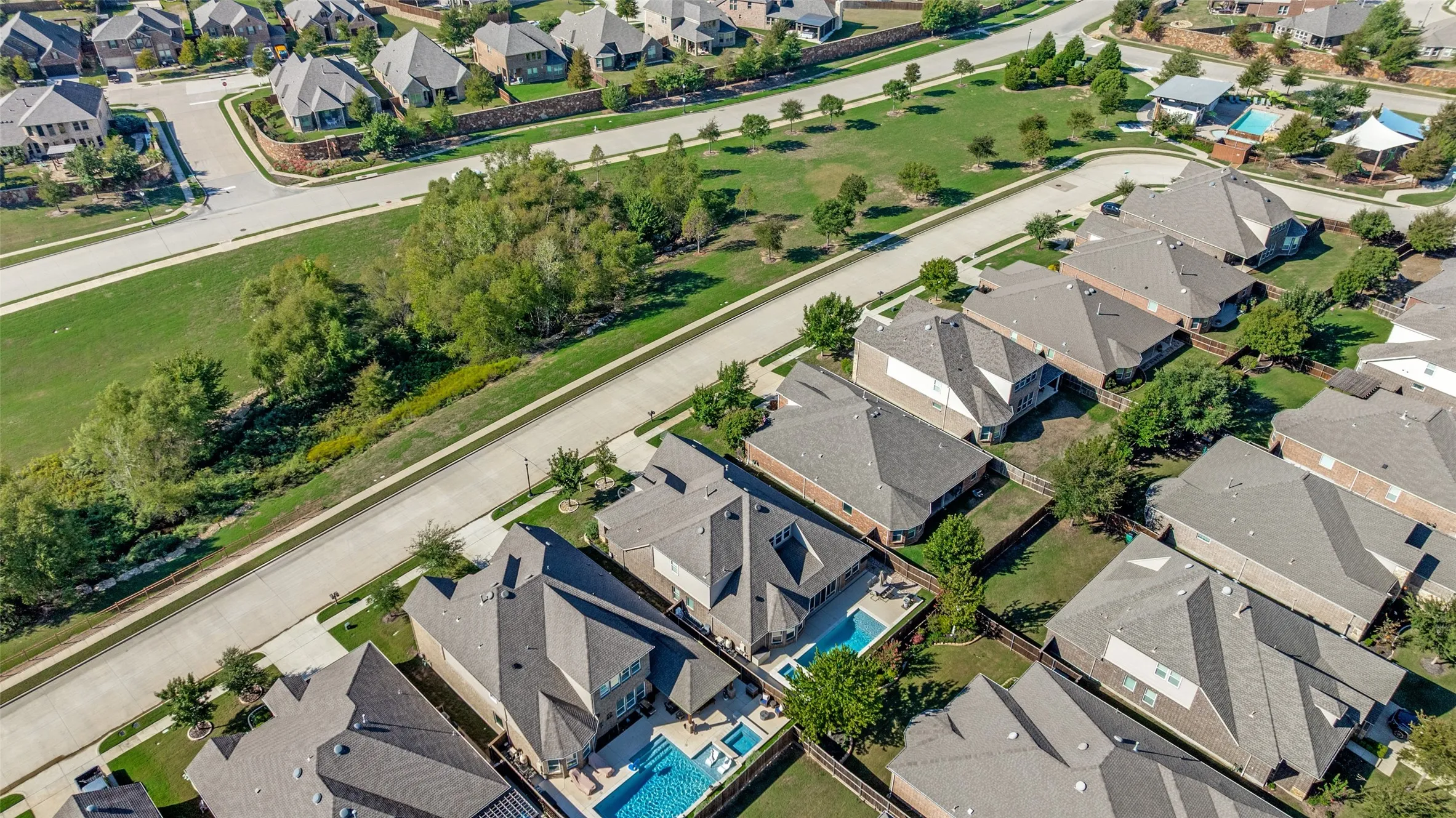 Single Family Residence For Sale in Denton County , 1140 Parkdale Drive, Northlake, Texas 76226, 4 Bedroom, 3 Bathroom, 2 Garage spaces, 3,341 Sqft, built in 2016, mls#21407229, Real Estate Agent in Northlake, Homes For Sale in Denton county, Homes For Sale in Northlake, Realtor in Northlake Texas, Real Estate Brokerage Independent Realty Texas, Luminita Cordes Realtor