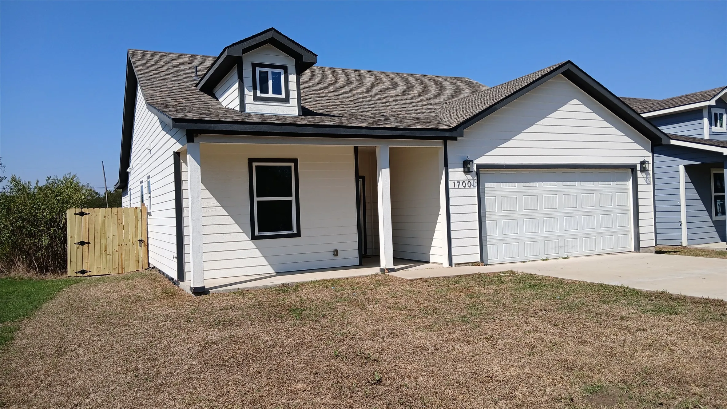 Single Family Residence For Rent in Navarro County , 1700 E 10TH Avenue, Corsicana, Texas 75110, 3 Bedroom, 2 Bathroom, 2 Garage spaces, 1,461 Sqft, built in 2023, mls#21409084, Real Estate Agent in Corsicana, Homes For Rent in Navarro county, Homes For Rent in Corsicana, Realtor in Corsicana Texas, Real Estate Brokerage Independent Realty Texas, Luminita Cordes Realtor