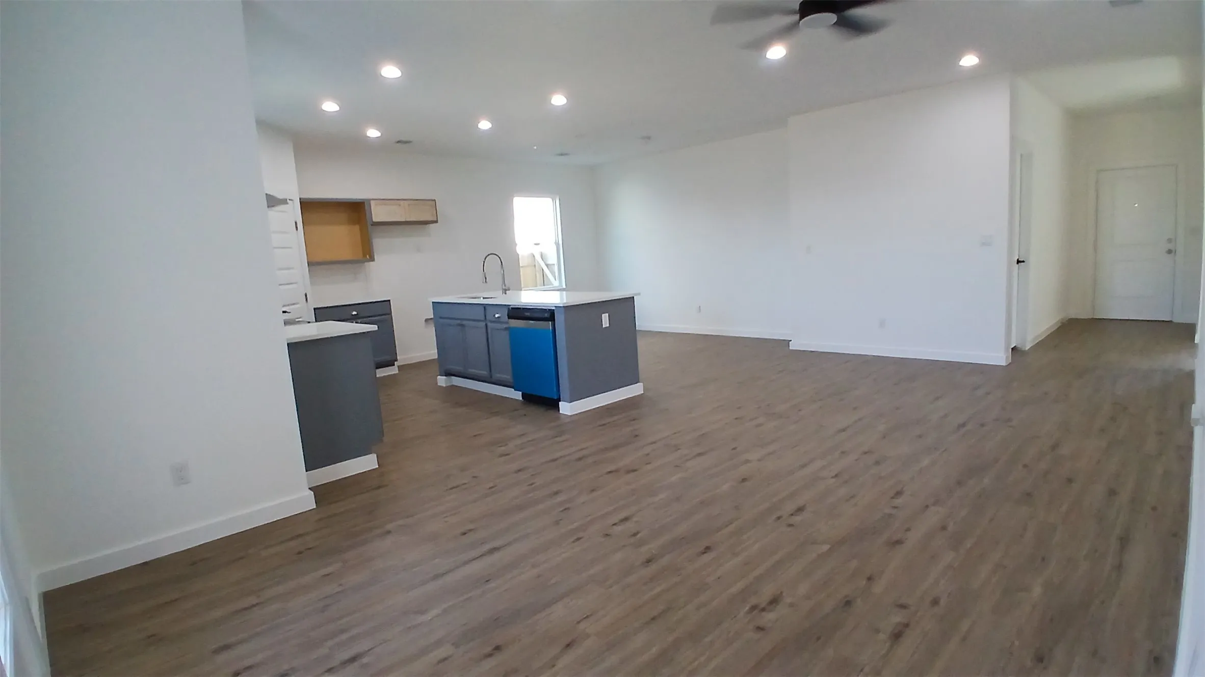 Single Family Residence For Rent in Navarro County , 1700 E 10TH Avenue, Corsicana, Texas 75110, 3 Bedroom, 2 Bathroom, 2 Garage spaces, 1,461 Sqft, built in 2023, mls#21409084, Real Estate Agent in Corsicana, Homes For Rent in Navarro county, Homes For Rent in Corsicana, Realtor in Corsicana Texas, Real Estate Brokerage Independent Realty Texas, Luminita Cordes Realtor