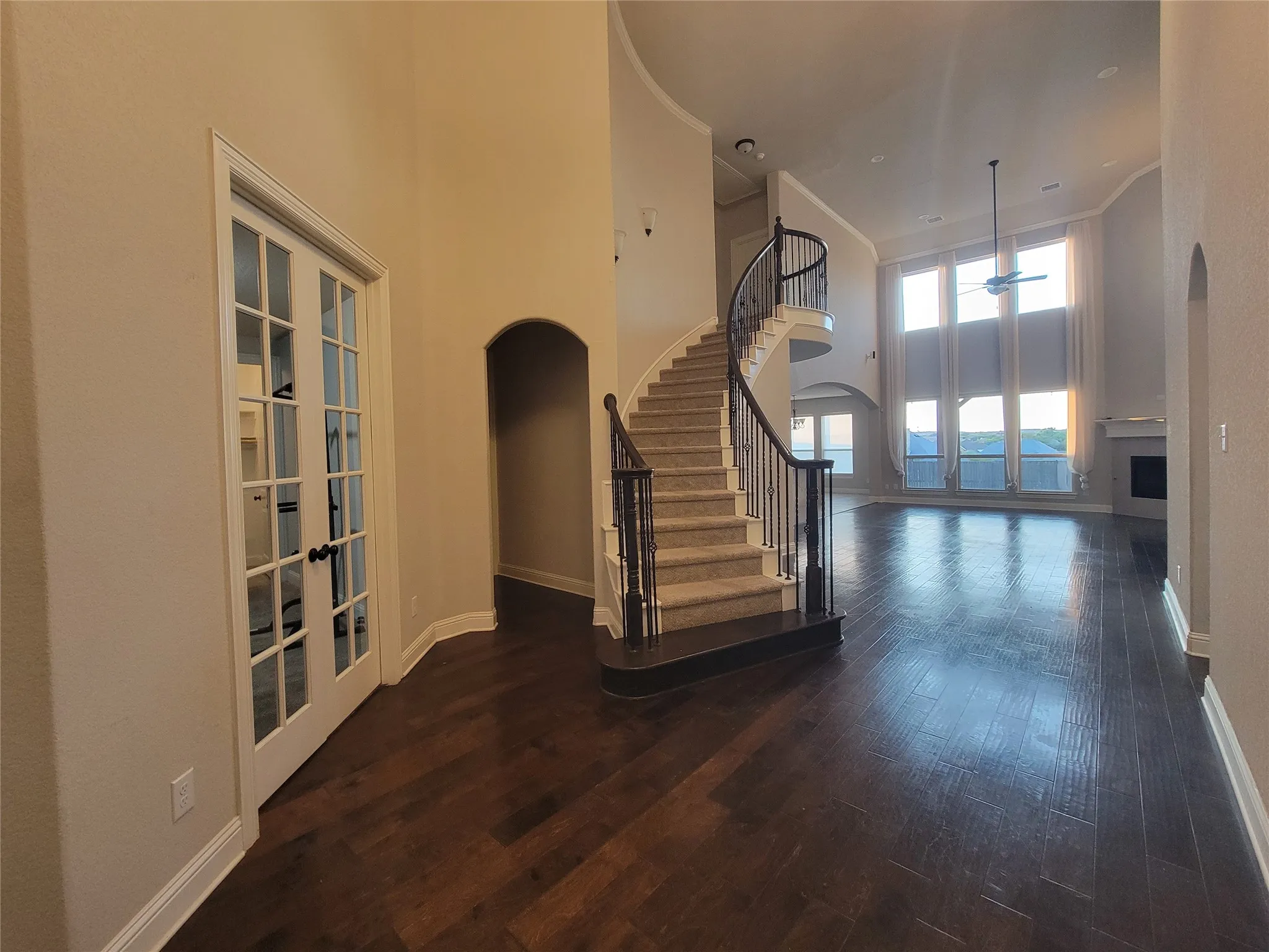 Single Family Residence For Sale in Johnson County , 112 St Elias Drive, Burleson, Texas 76028, 4 Bedroom, 4 Bathroom, 3 Garage spaces, 3,124 Sqft, built in 2018, mls#21374101, Real Estate Agent in Burleson, Homes For Sale in Johnson county, Homes For Sale in Burleson, Realtor in Burleson Texas, Real Estate Brokerage Independent Realty Texas, Luminita Cordes Realtor