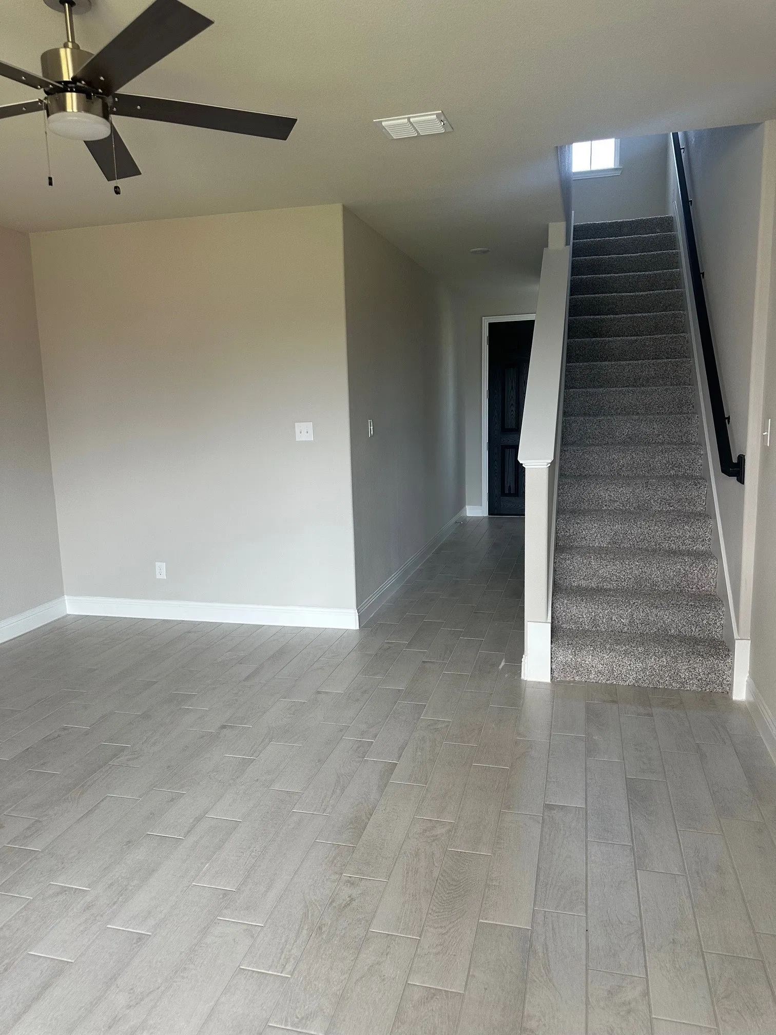Single Family Residence For Rent in Collin County , 3104 camilli Cove, Princeton, Texas 75071, 3 Bedroom, 3 Bathroom, 2 Garage spaces, 1,777 Sqft, built in 2025, mls#21409088, Real Estate Agent in Princeton, Homes For Rent in Collin county, Homes For Rent in Princeton, Realtor in Princeton Texas, Real Estate Brokerage Independent Realty Texas, Luminita Cordes Realtor