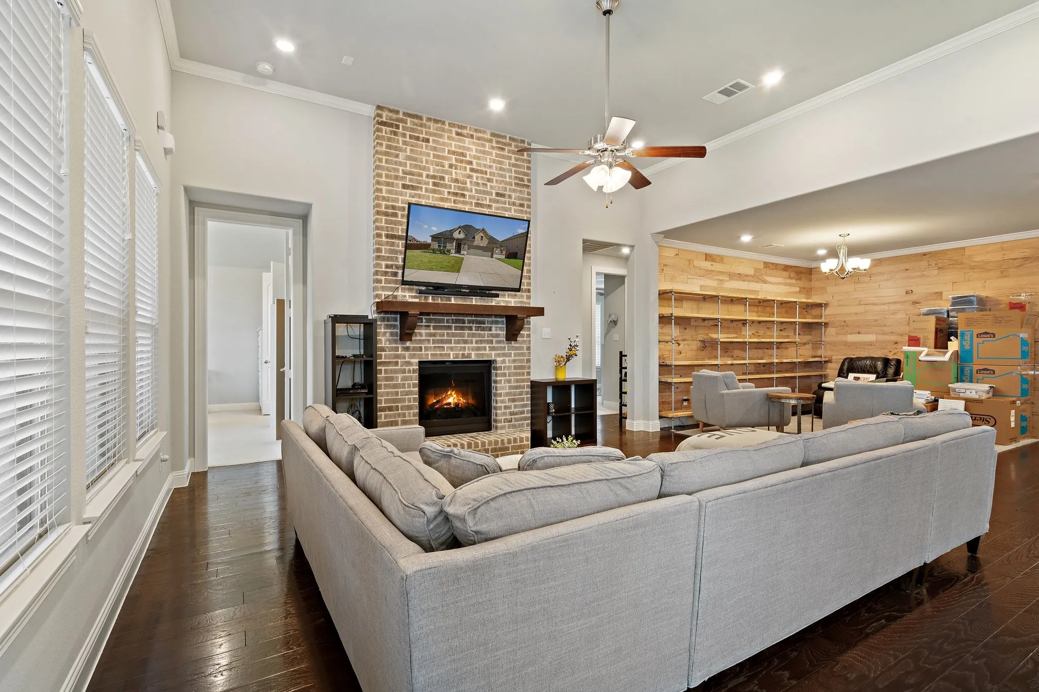 Single Family Residence For Rent in Collin County , 10912 Smithville Place, Mc Kinney, Texas 75071, 4 Bedroom, 3 Bathroom, 2 Garage spaces, 2,434 Sqft, built in 2017, mls#21407958, Real Estate Agent in Mc Kinney, Homes For Rent in Collin county, Homes For Rent in Mc Kinney, Realtor in Mc Kinney Texas, Real Estate Brokerage Independent Realty Texas, Luminita Cordes Realtor