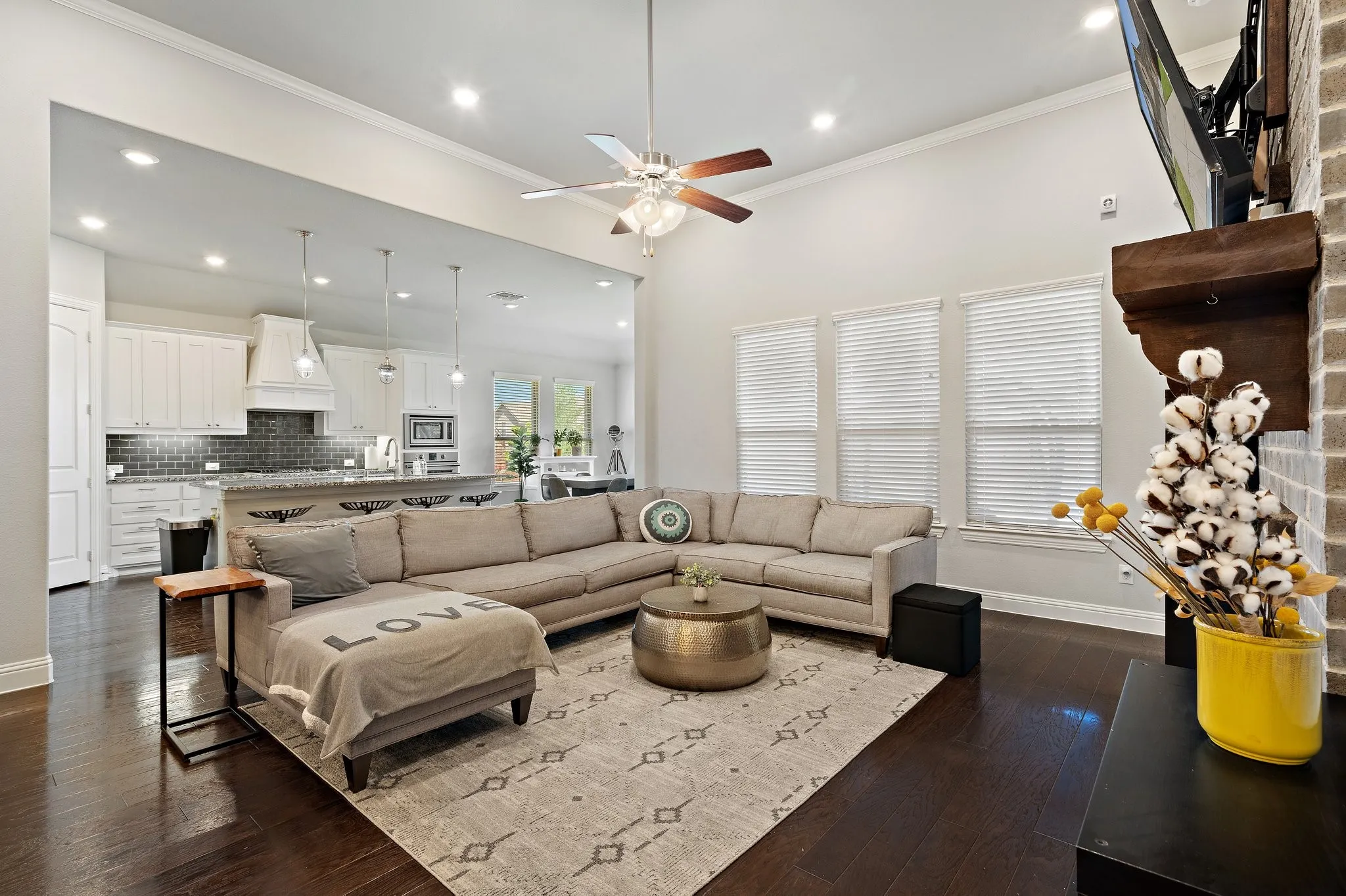 Single Family Residence For Rent in Collin County , 10912 Smithville Place, Mc Kinney, Texas 75071, 4 Bedroom, 3 Bathroom, 2 Garage spaces, 2,434 Sqft, built in 2017, mls#21407958, Real Estate Agent in Mc Kinney, Homes For Rent in Collin county, Homes For Rent in Mc Kinney, Realtor in Mc Kinney Texas, Real Estate Brokerage Independent Realty Texas, Luminita Cordes Realtor