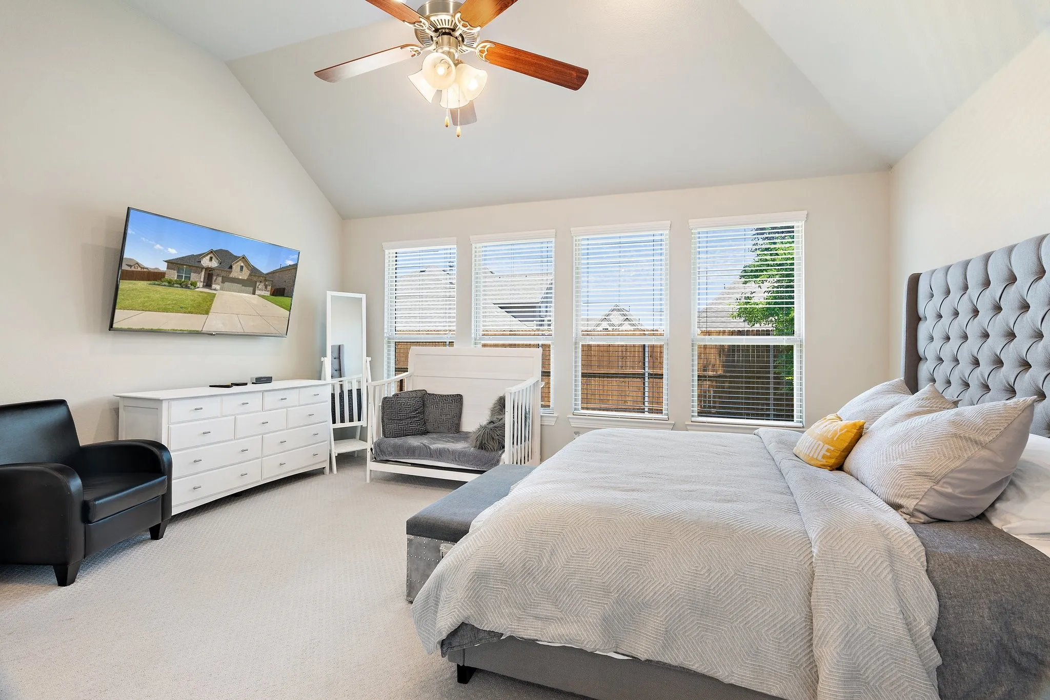 Single Family Residence For Rent in Collin County , 10912 Smithville Place, Mc Kinney, Texas 75071, 4 Bedroom, 3 Bathroom, 2 Garage spaces, 2,434 Sqft, built in 2017, mls#21407958, Real Estate Agent in Mc Kinney, Homes For Rent in Collin county, Homes For Rent in Mc Kinney, Realtor in Mc Kinney Texas, Real Estate Brokerage Independent Realty Texas, Luminita Cordes Realtor