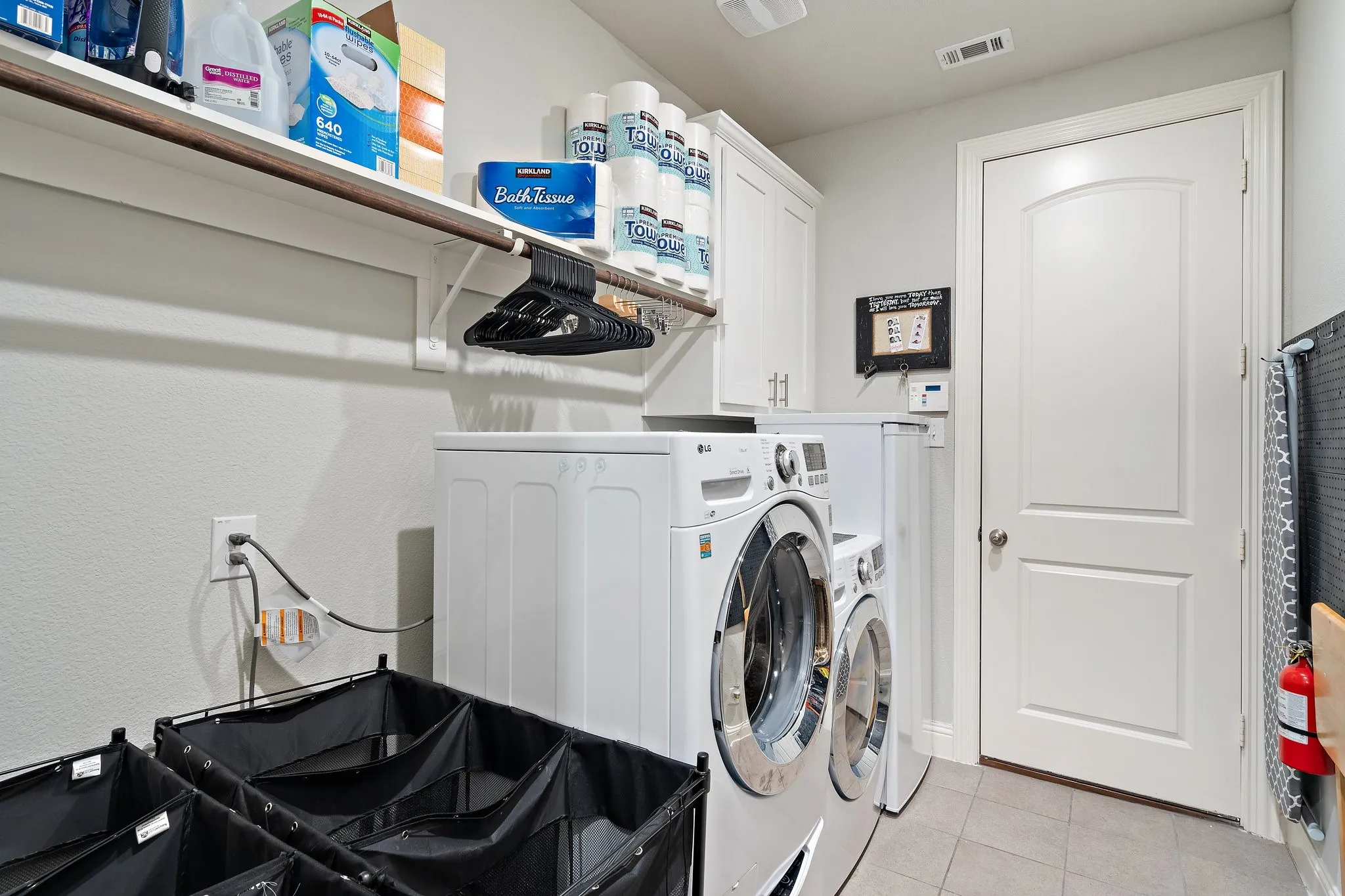 Single Family Residence For Rent in Collin County , 10912 Smithville Place, Mc Kinney, Texas 75071, 4 Bedroom, 3 Bathroom, 2 Garage spaces, 2,434 Sqft, built in 2017, mls#21407958, Real Estate Agent in Mc Kinney, Homes For Rent in Collin county, Homes For Rent in Mc Kinney, Realtor in Mc Kinney Texas, Real Estate Brokerage Independent Realty Texas, Luminita Cordes Realtor