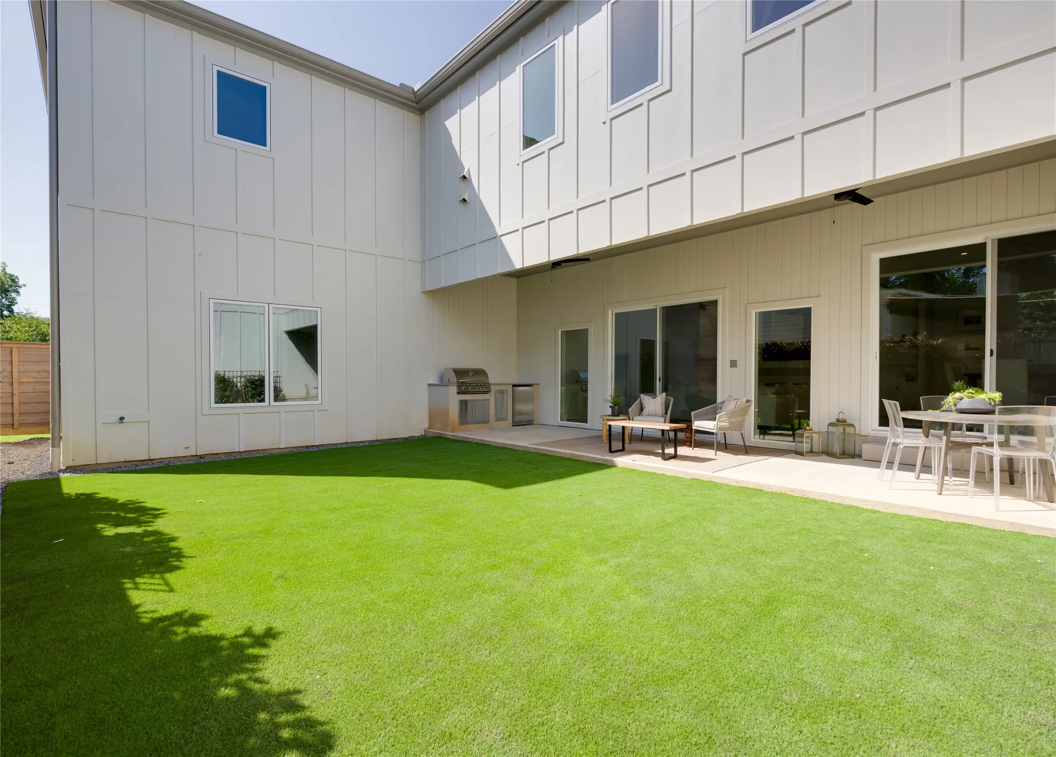 Single Family Residence For Rent in Dallas County , 9315 Lenel Place, Dallas, Texas 75220, 5 Bedroom, 6 Bathroom, 2 Garage spaces, 5,743 Sqft, built in 2023, mls#21409091, Real Estate Agent in Dallas, Homes For Rent in Dallas county, Homes For Rent in Dallas, Realtor in Dallas Texas, Real Estate Brokerage Independent Realty Texas, Luminita Cordes Realtor